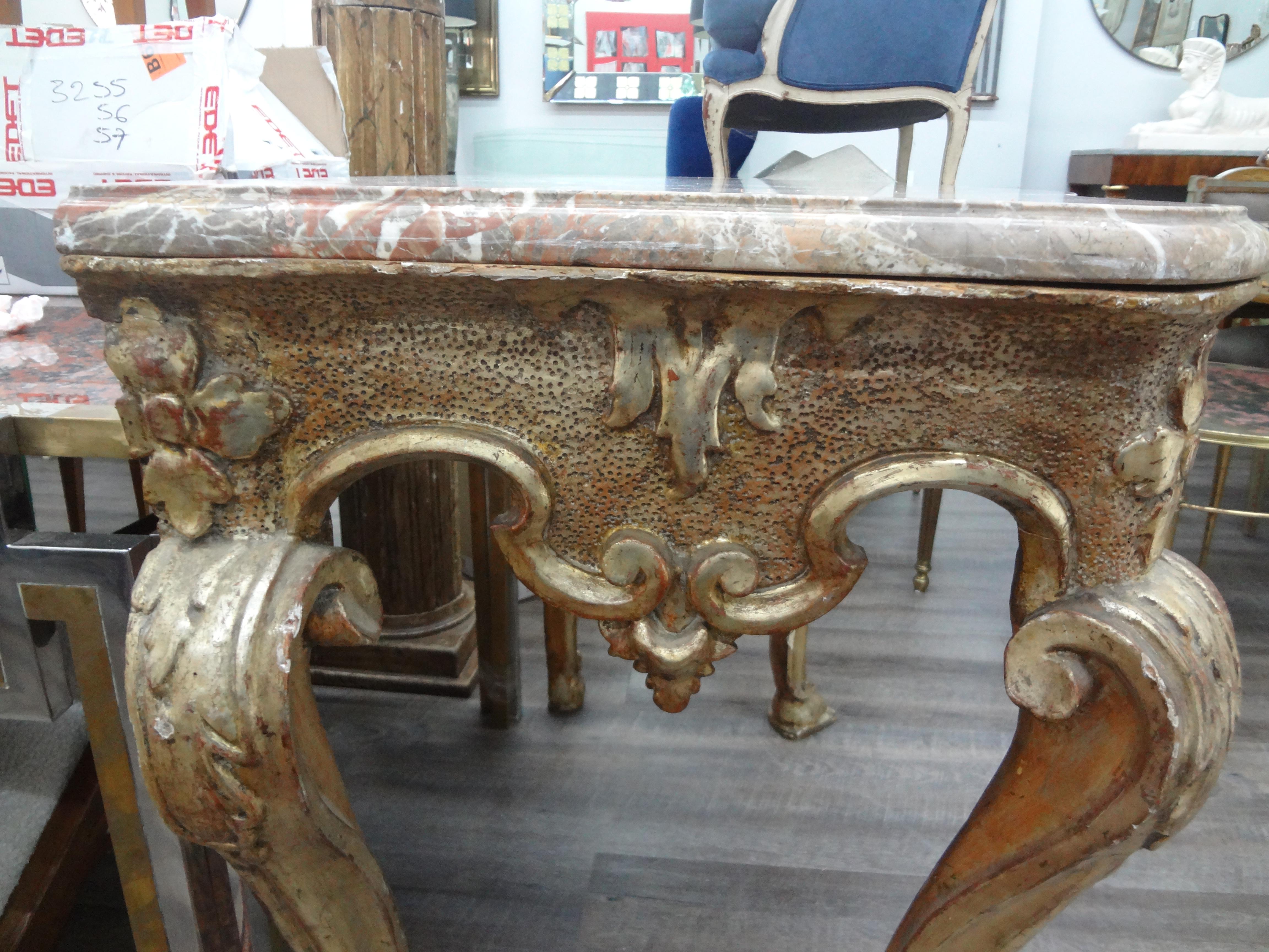 17th Century Italian Giltwood Console Table From Naples For Sale 4