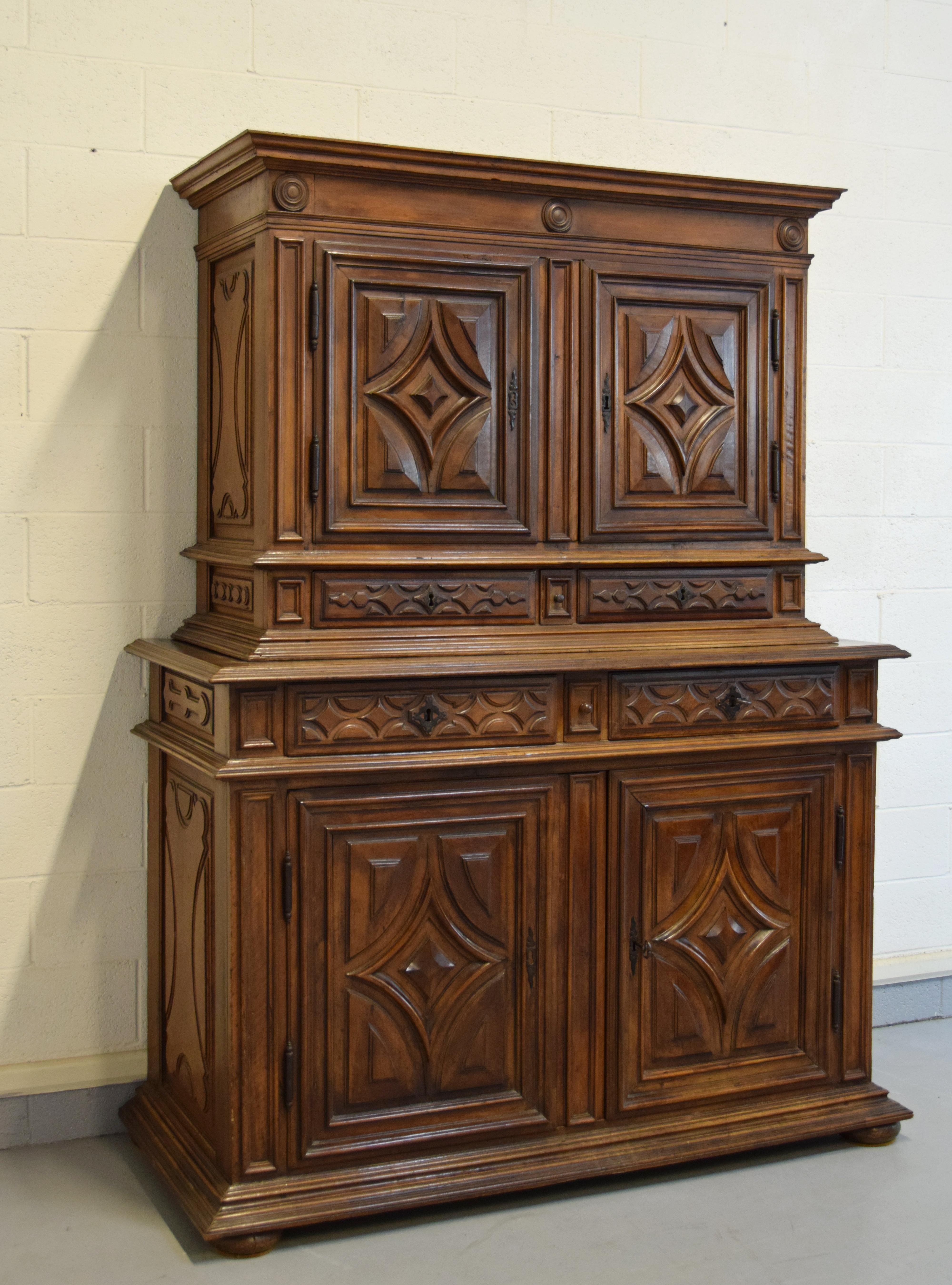 17th Century, Italian Hand Carved Walnut Cupboard For Sale 14