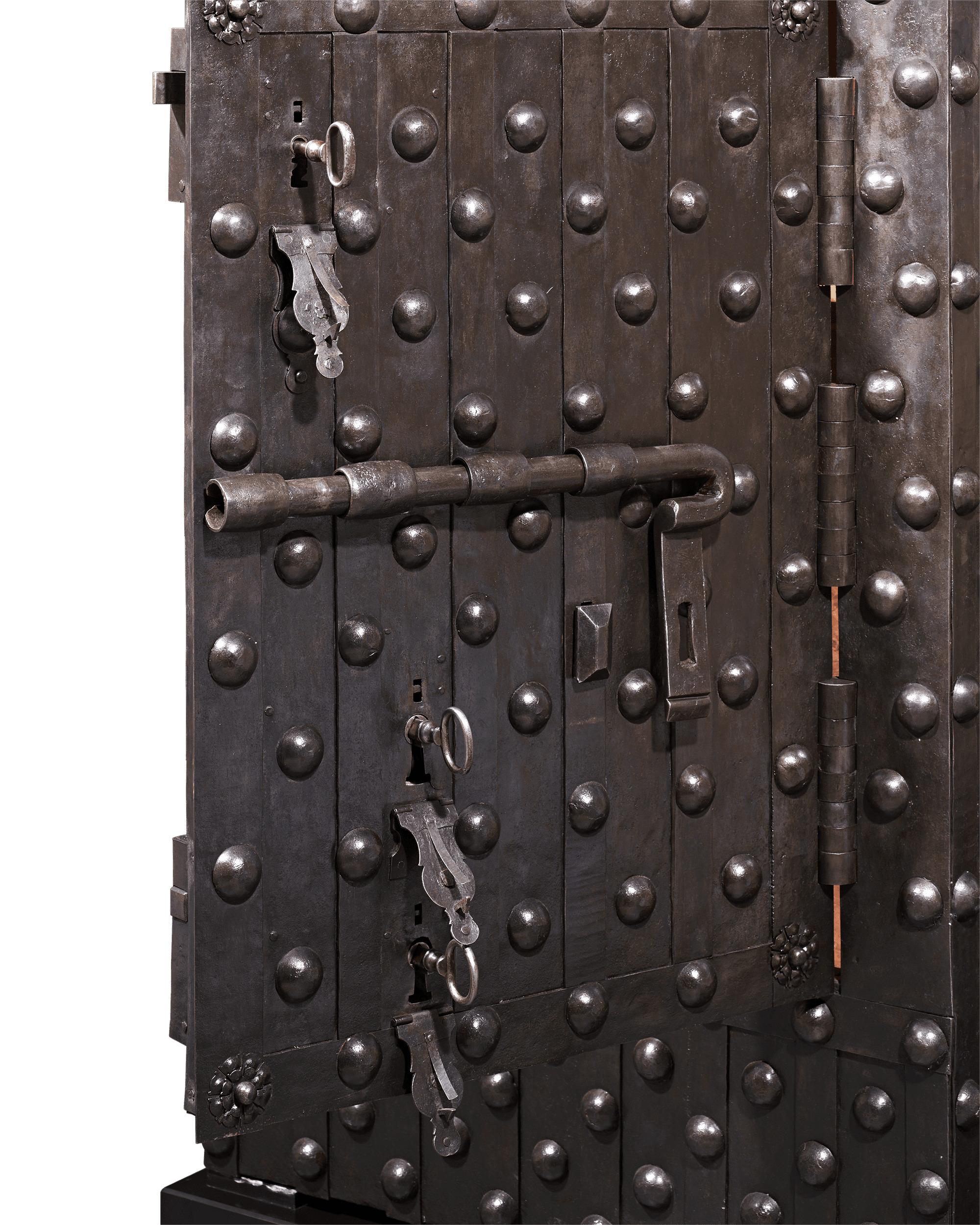 17th Century Italian Iron Safe In Excellent Condition In New Orleans, LA