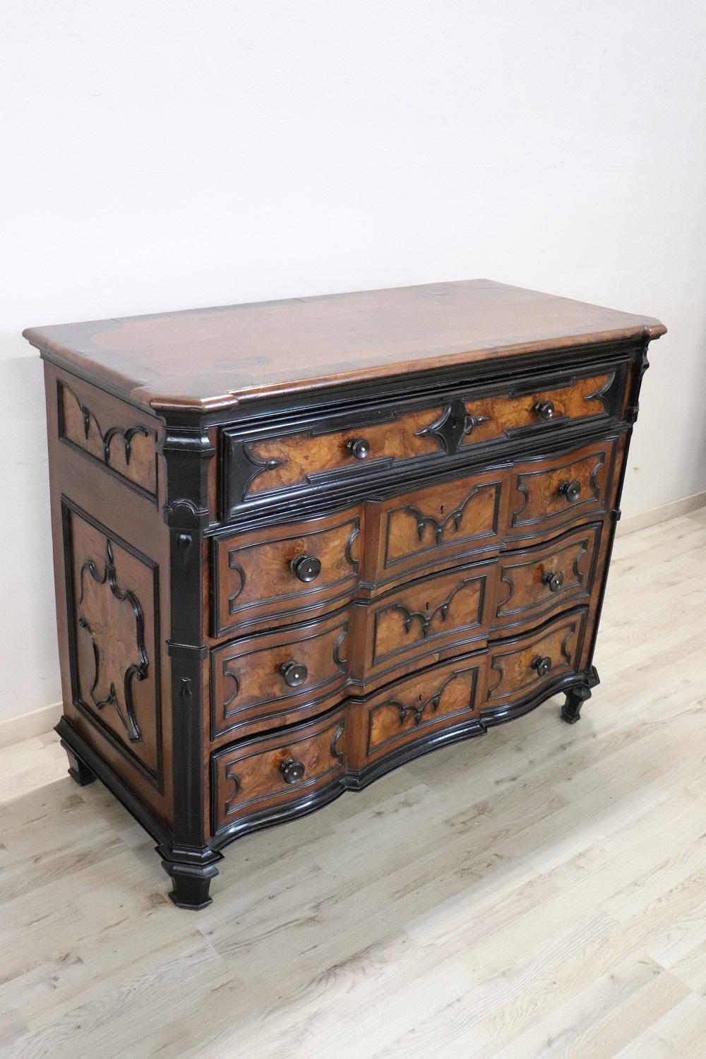 Important antique Italian Louis XIV period chest of drawers 1680s. On the front four large and useful drawers. In the 17th century only important families could afford to have furniture of this value. This chest of drawers comes from an important