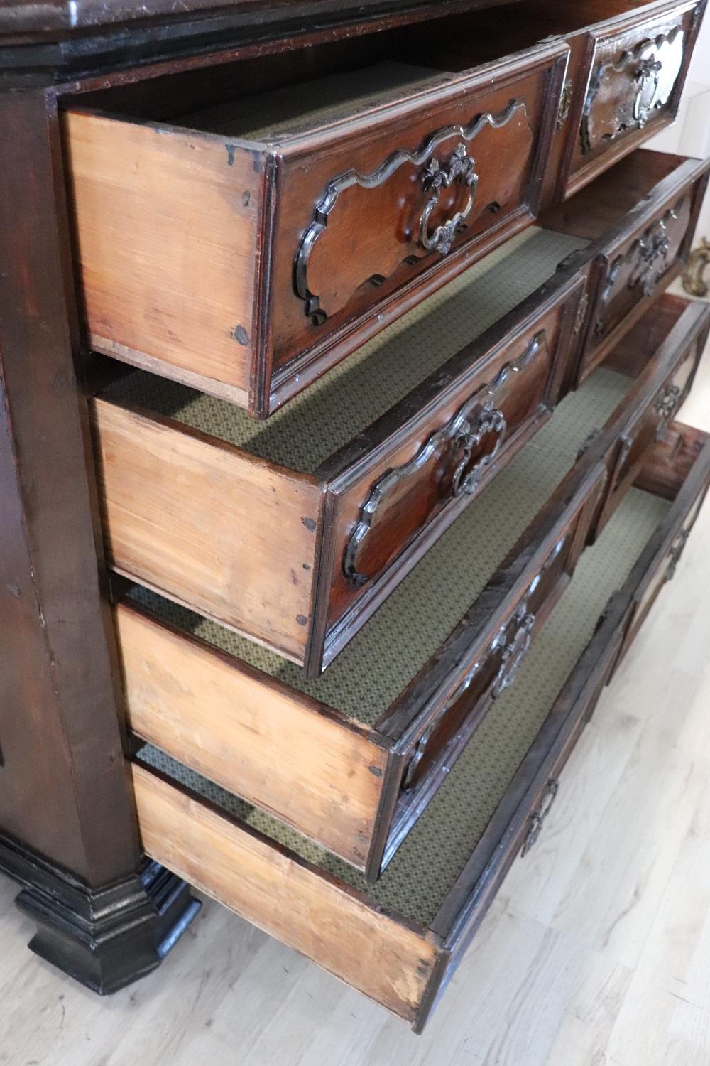 17th Century Italian Louis XIV Walnut Antique Commode or Chest of Drawers For Sale 2