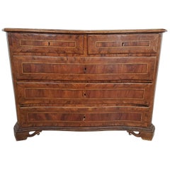 17th Century Italian Louis XIV Walnut Chest of Drawers 17th Century Italian Louis XIV Walnut Chest of Drawers