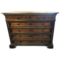 17th Century Italian Louis XIV Walnut Chests of Drawers Canterano, 1690s