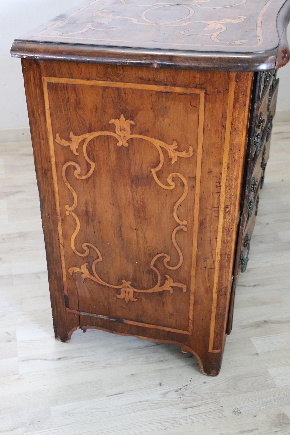 17th Century Italian Louis XIV Walnut Inlaid Antique Commode or Chest of Drawers For Sale 5