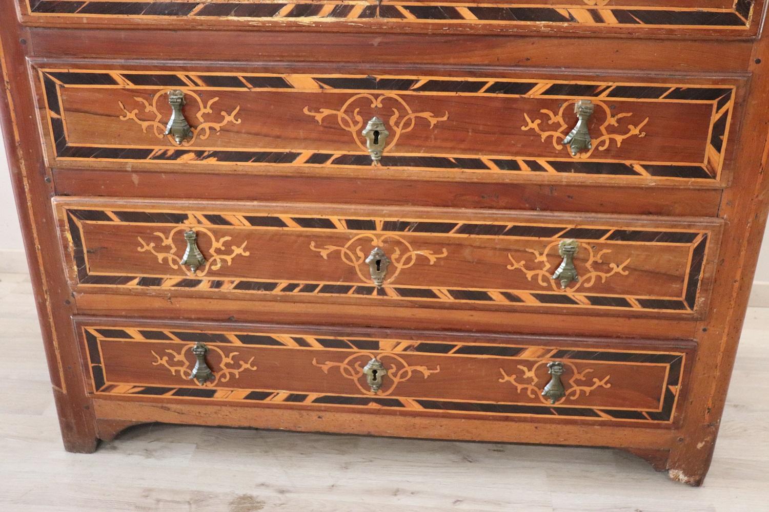 Inlay 17th Century Italian Louis XIV Walnut Inlaid Antique Commode or Chest of Drawers For Sale