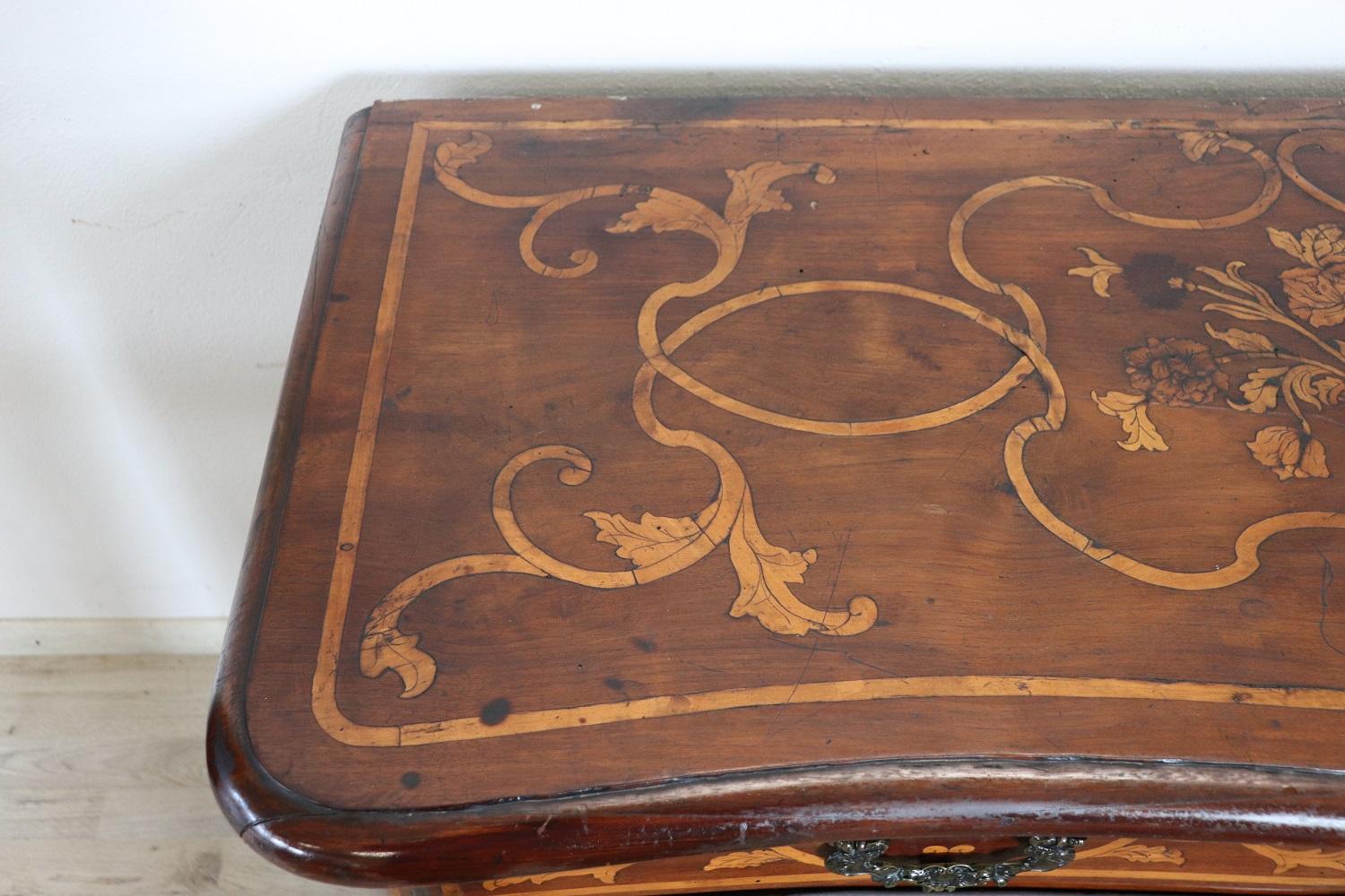 17th Century Italian Louis XIV Walnut Inlaid Antique Commode or Chest of Drawers For Sale 3