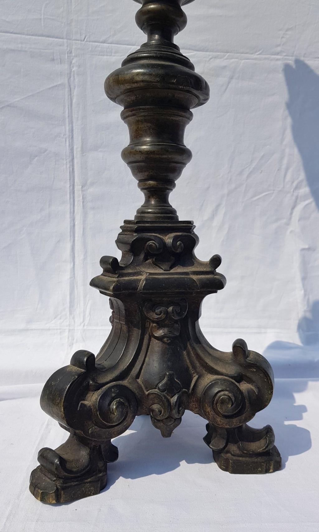 Metalwork 17th Century Italian Paschal Candleholder Bronze Venice Torchères Candlesticks For Sale