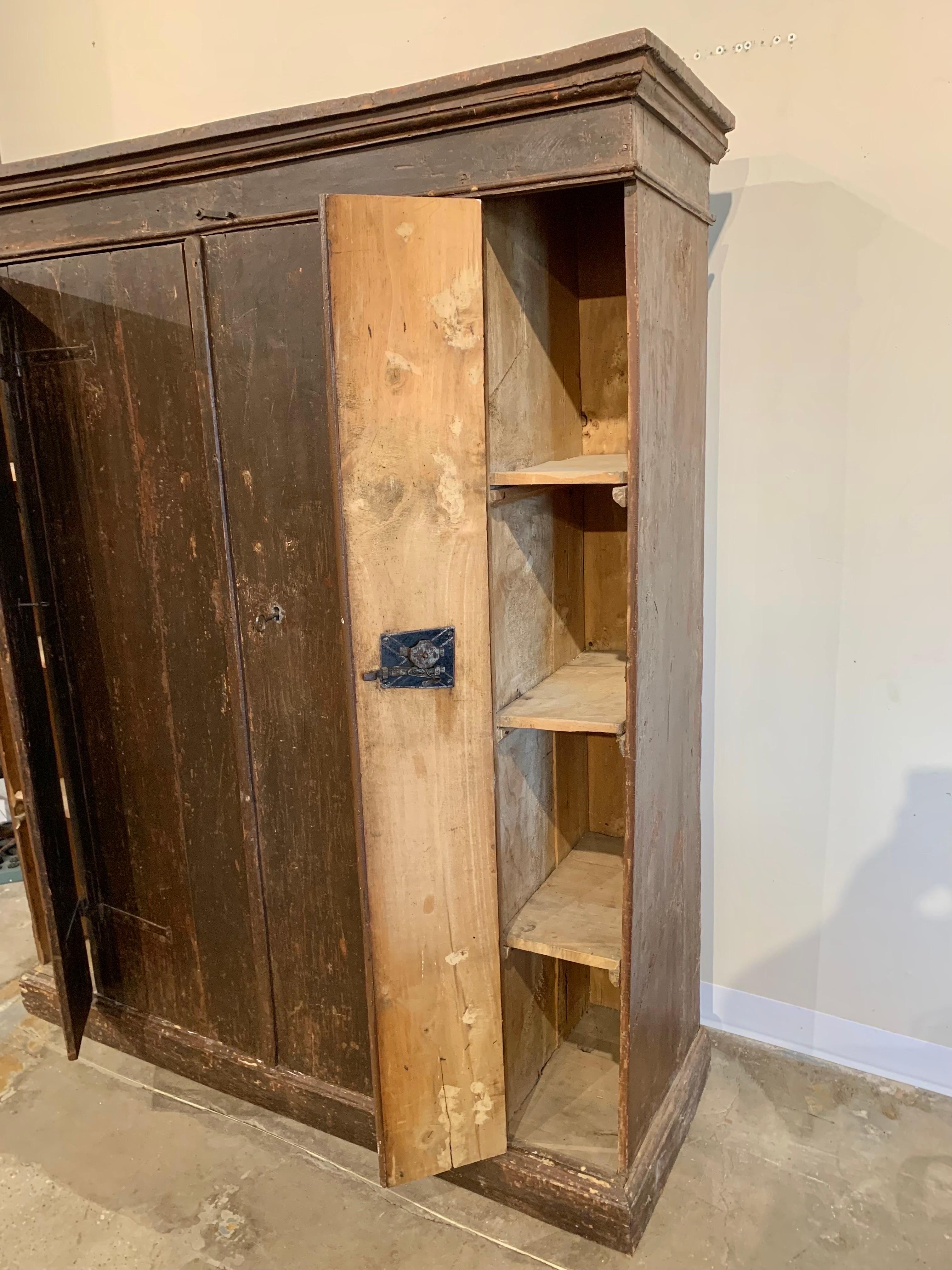 17th Century Italian Patinated Pine Four Door Cabinet For Sale 6
