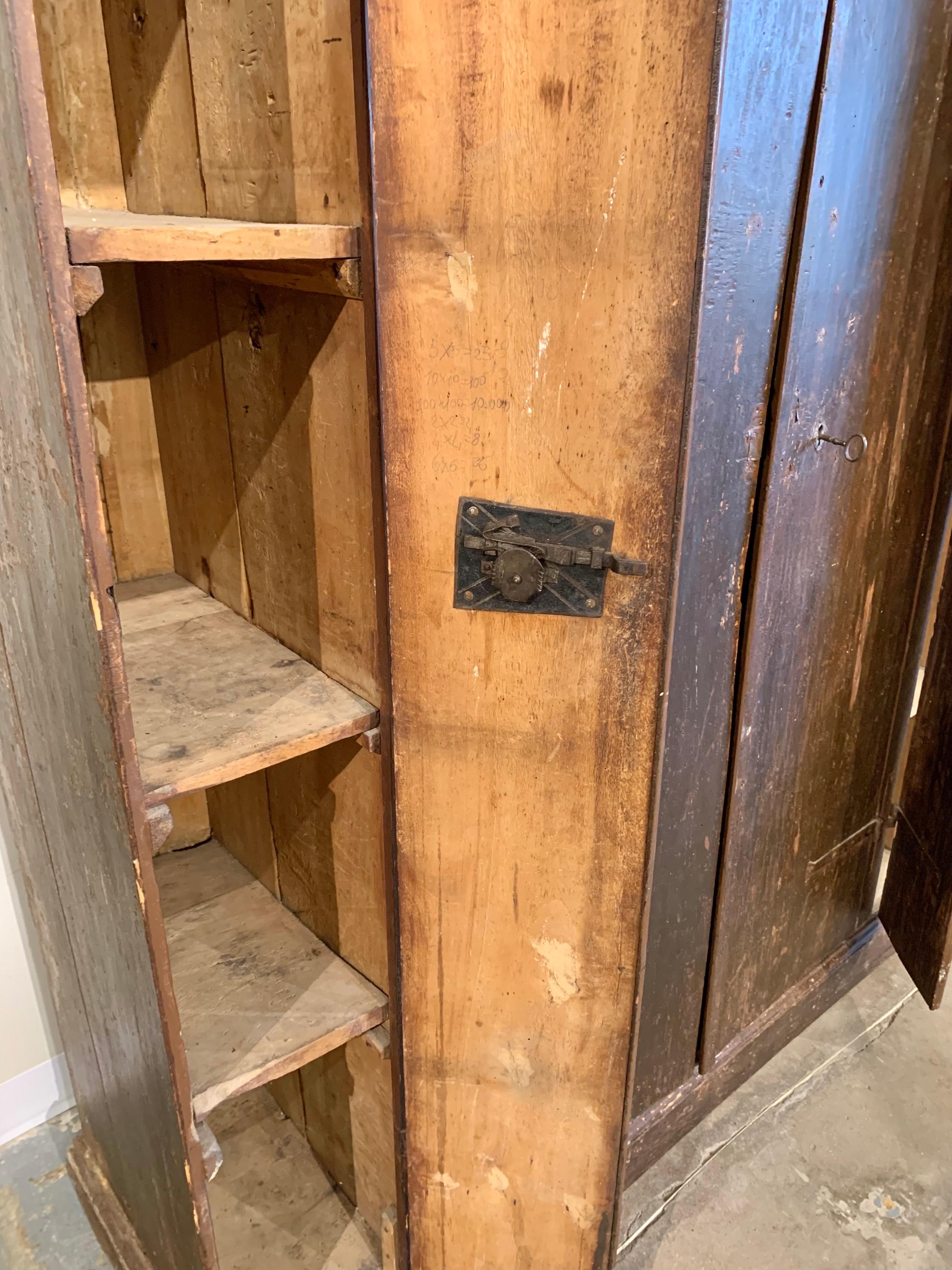 17th Century Italian Patinated Pine Four Door Cabinet For Sale 7