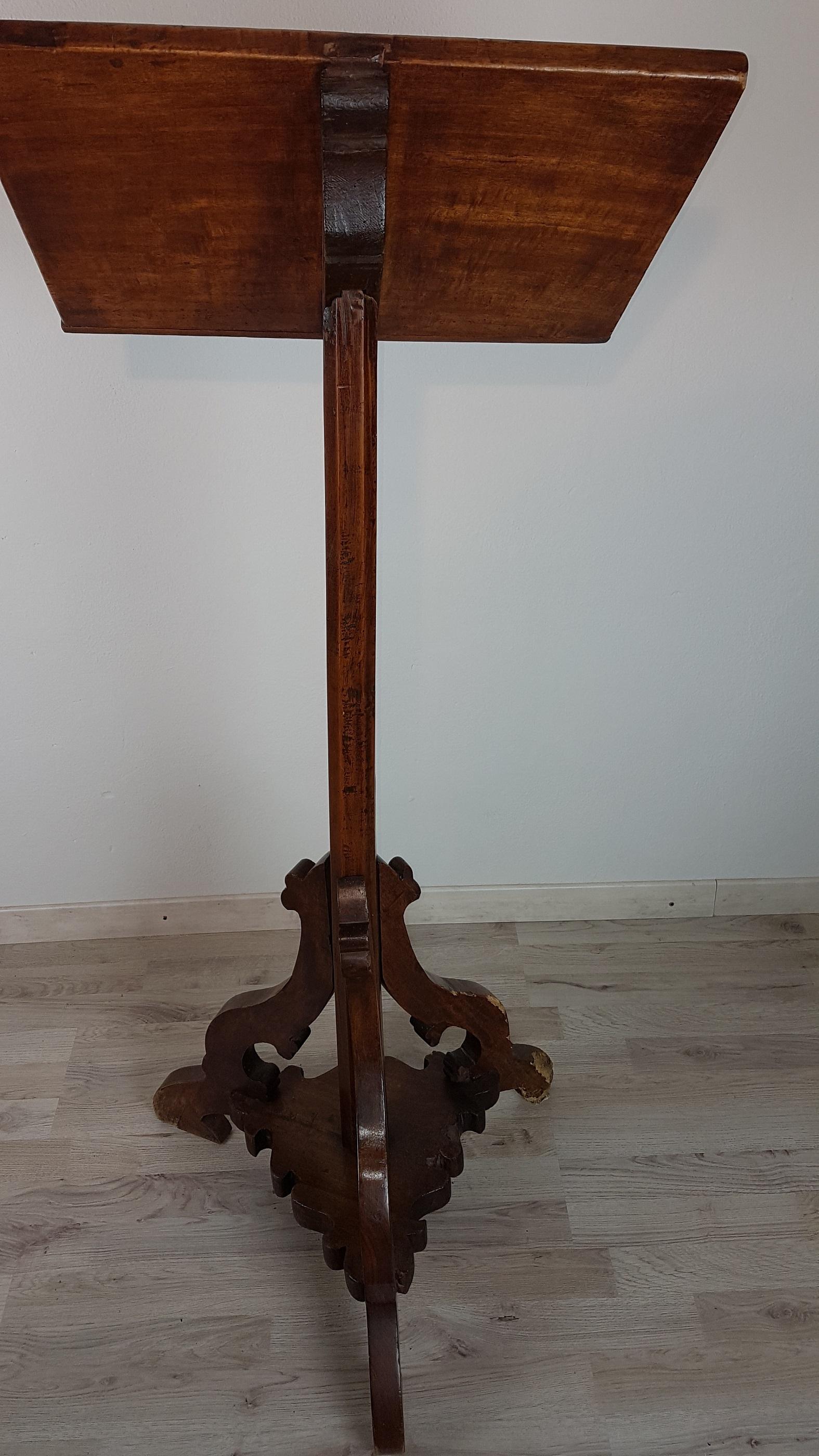 17th Century Italian Poplar Wood Music Stand 1