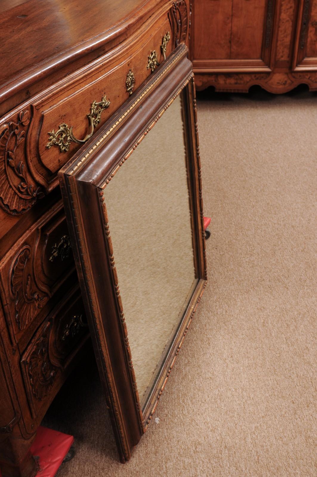 Miroir rectangulaire italien du 17ème siècle, peint en brun et sculpté en parcellaire et doré en vente 5