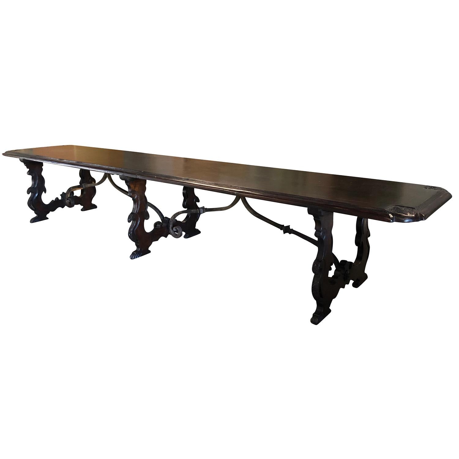 17th Century Italian Refectory Table - Antique Large Walnut Dining Table  In Good Condition In West Palm Beach, FL