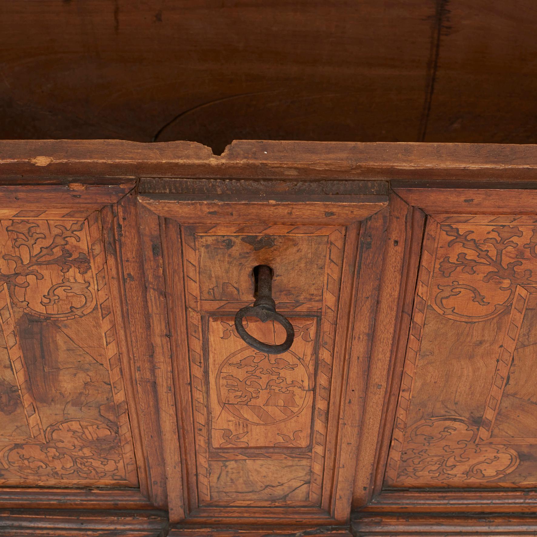 Gilt 17th Century Italian Renaissance Cassone / Wedding Chest