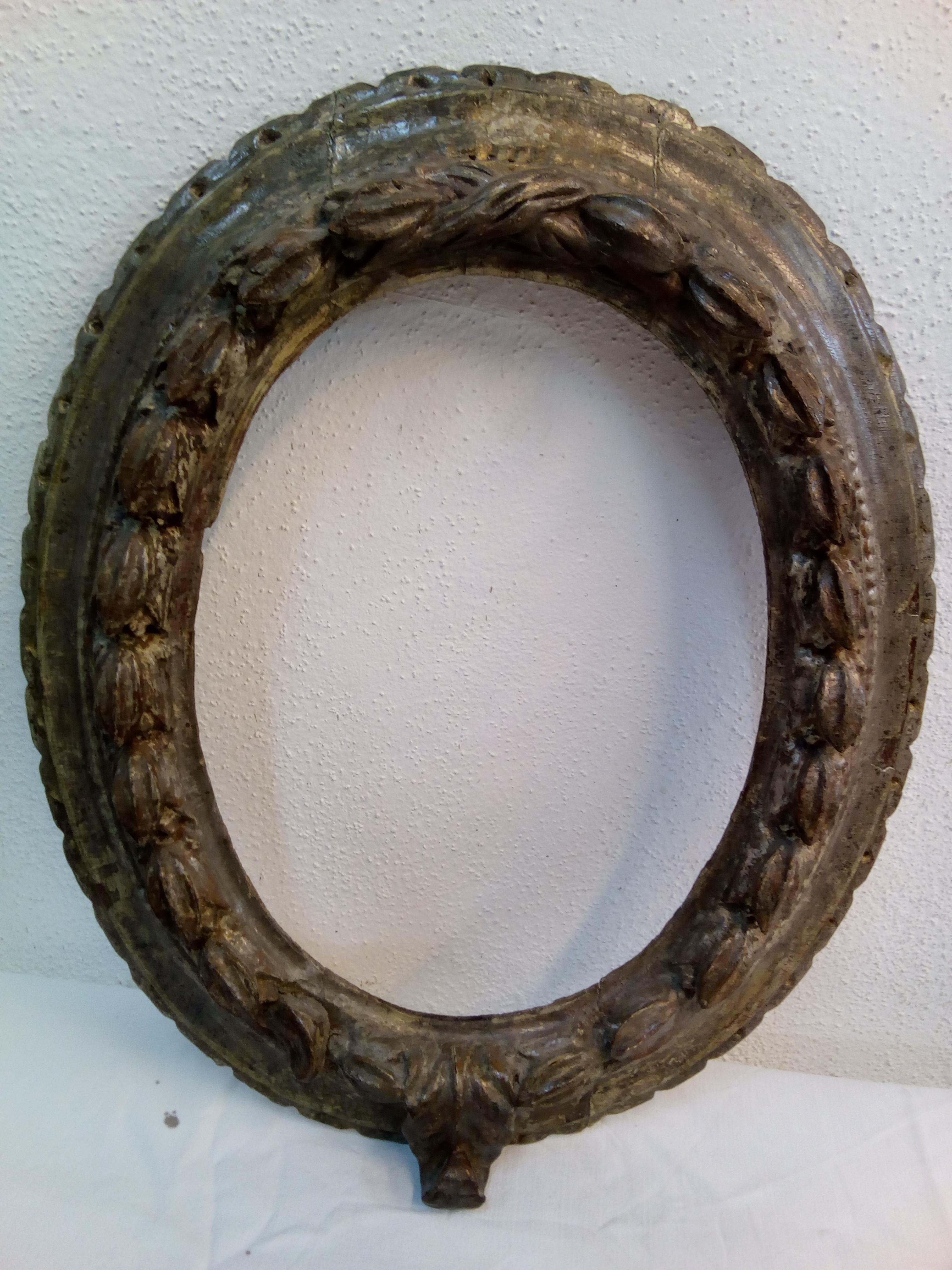Wood 19th Century Oxidized silver frame in Neoclassical style For Sale