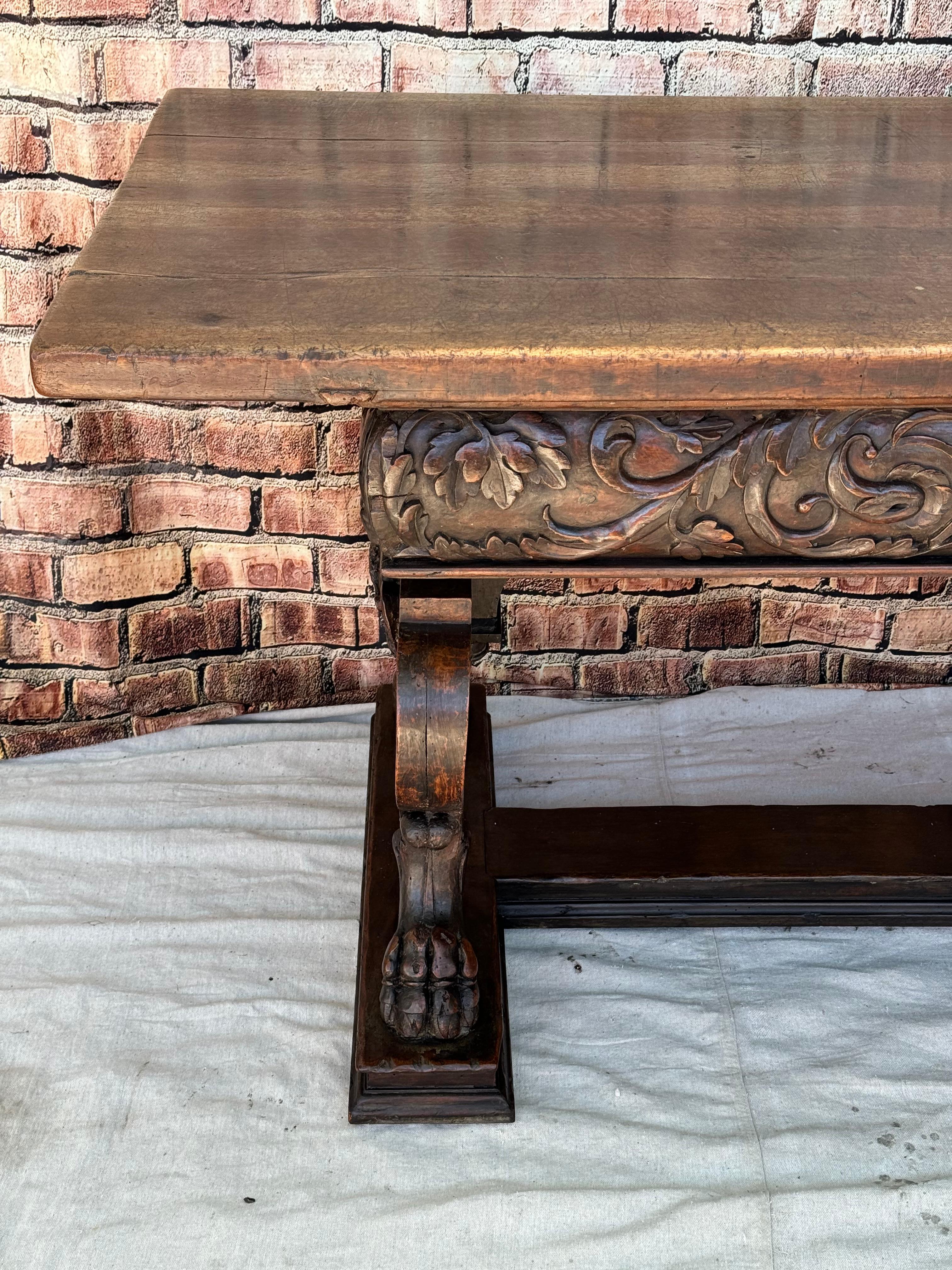 17th Century Italian Renaissance Walnut Trestle Table For Sale 9