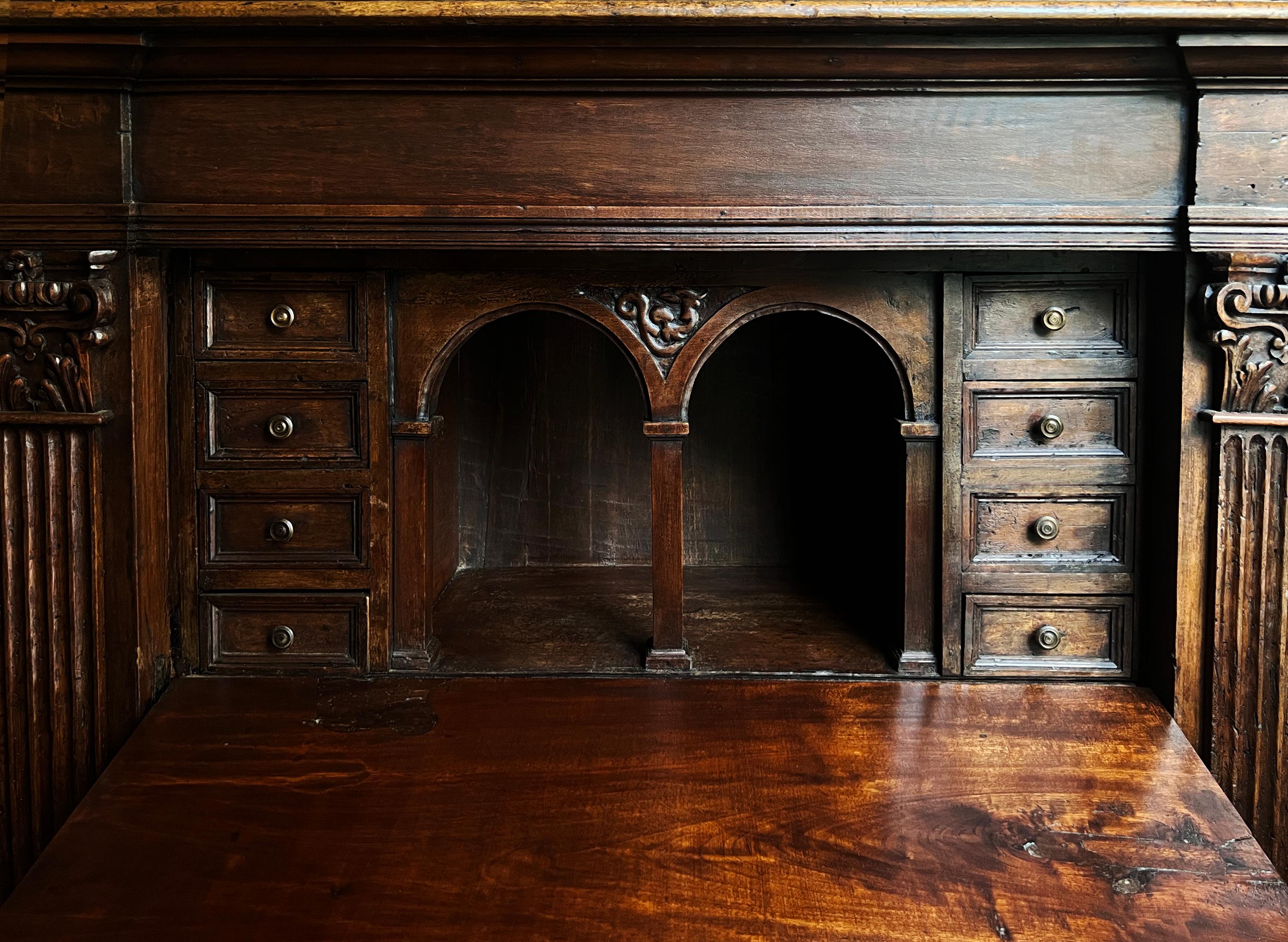 17th Century Italian Renaissance Walnut Tuscan Scrittoio Writing Desk For Sale 1