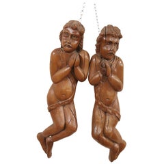 17th Century Italian Sculpture Pair of Carved Wooden Cherubs