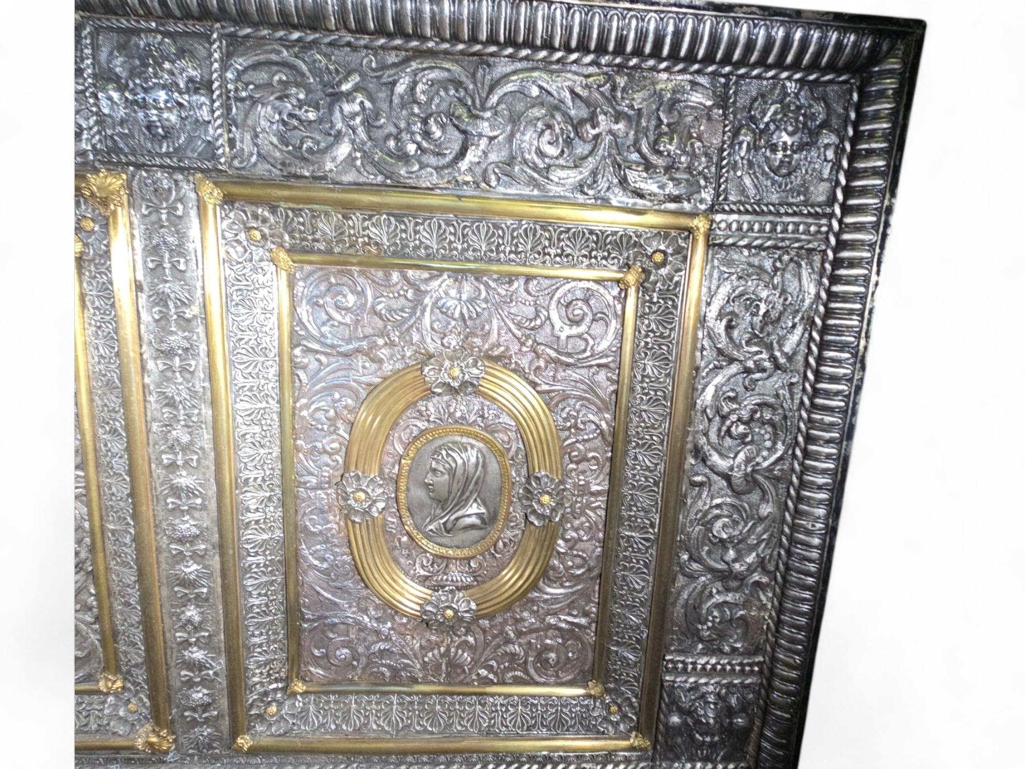 17th-Century Italian Silver and Gilt Silver Altar Panel (Paliotto) For Sale 11