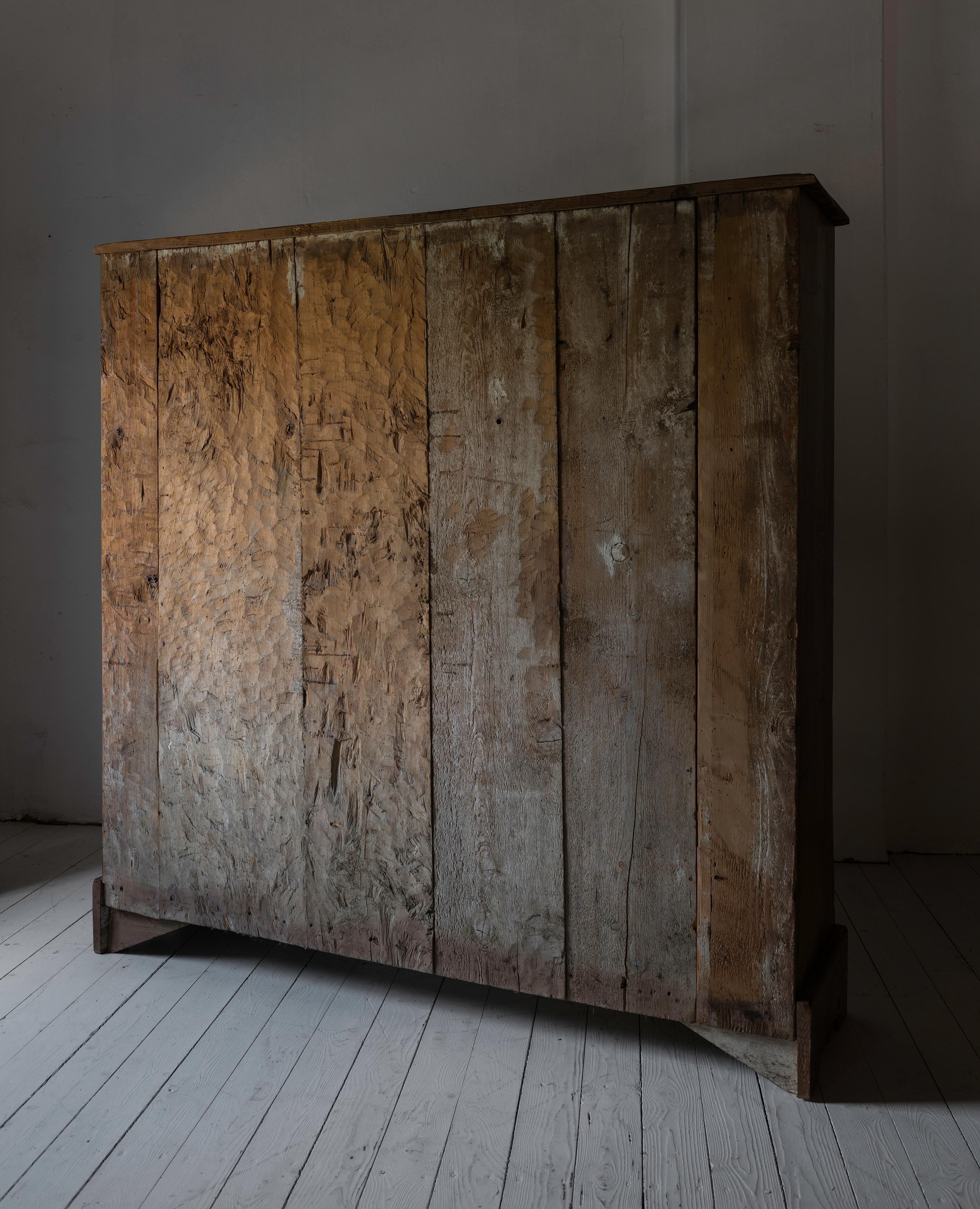17th Century Italian Single-Door Montagnard Wardrobe For Sale 1
