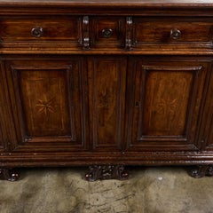 17th Century Italian Tuscan Walnut Buffet