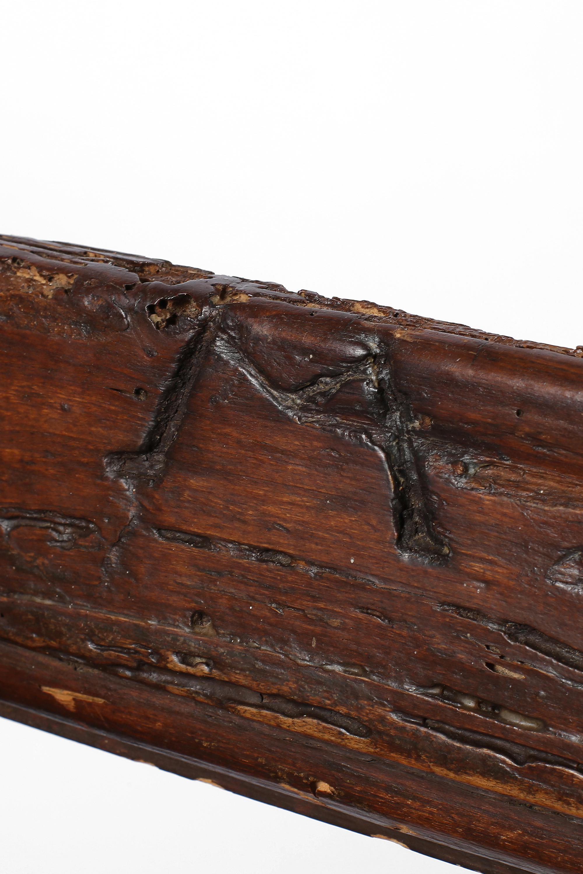 Banc rustique Wabi-Sabi toscan du 17ème siècle en vente 7