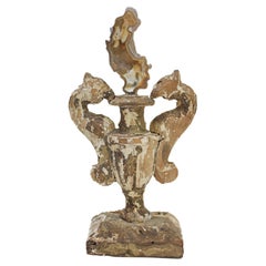 17th Century Italian Vase with Fossil Agate Coral