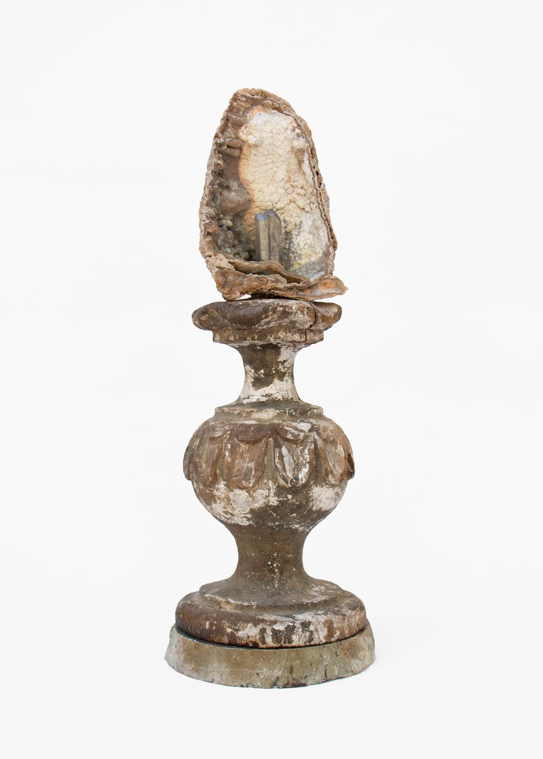 17th century Italian church vase with fossilized coral, a double crystal point on an agate base.

This fragment is from a church in Florence. It was found and saved from the historic flooding of the Arno River in 1966.

Fossil agate coral is mounted