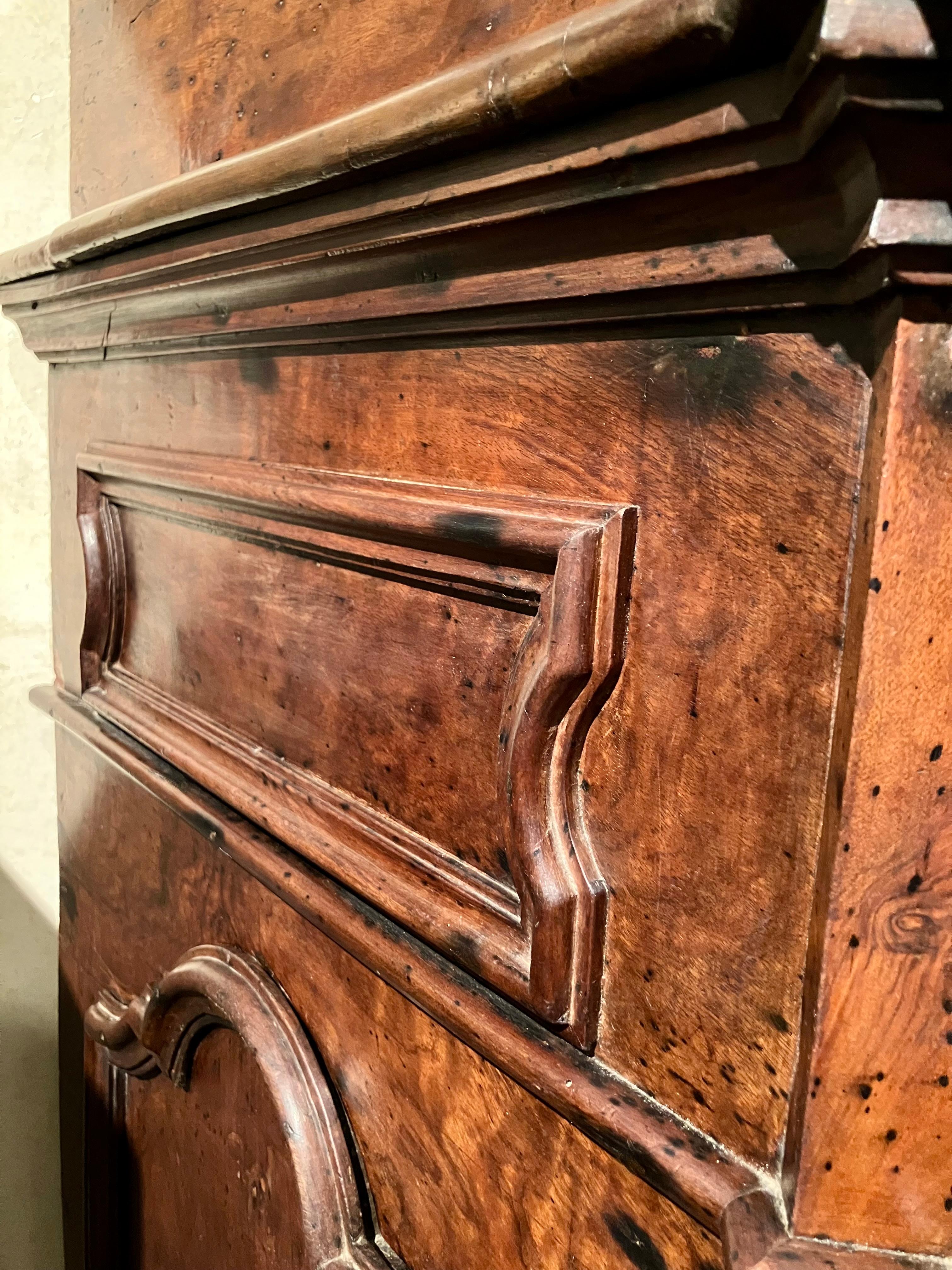 17th Century Italian Walnut Baroque Chest of Drawers, Original Bronze Handles For Sale 7