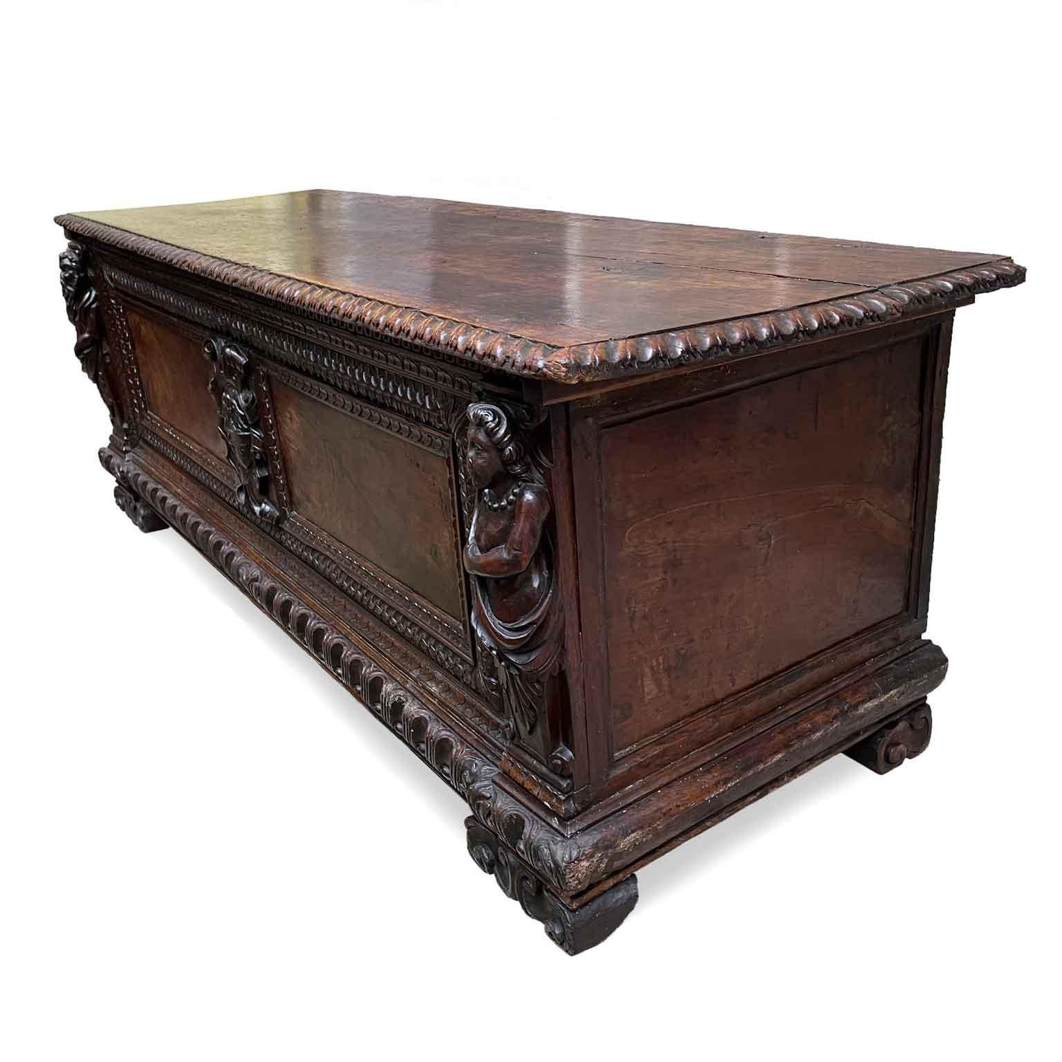 17th Century Italian Walnut Chest Arms and Caryatids Carving Renaissance Trunk 1