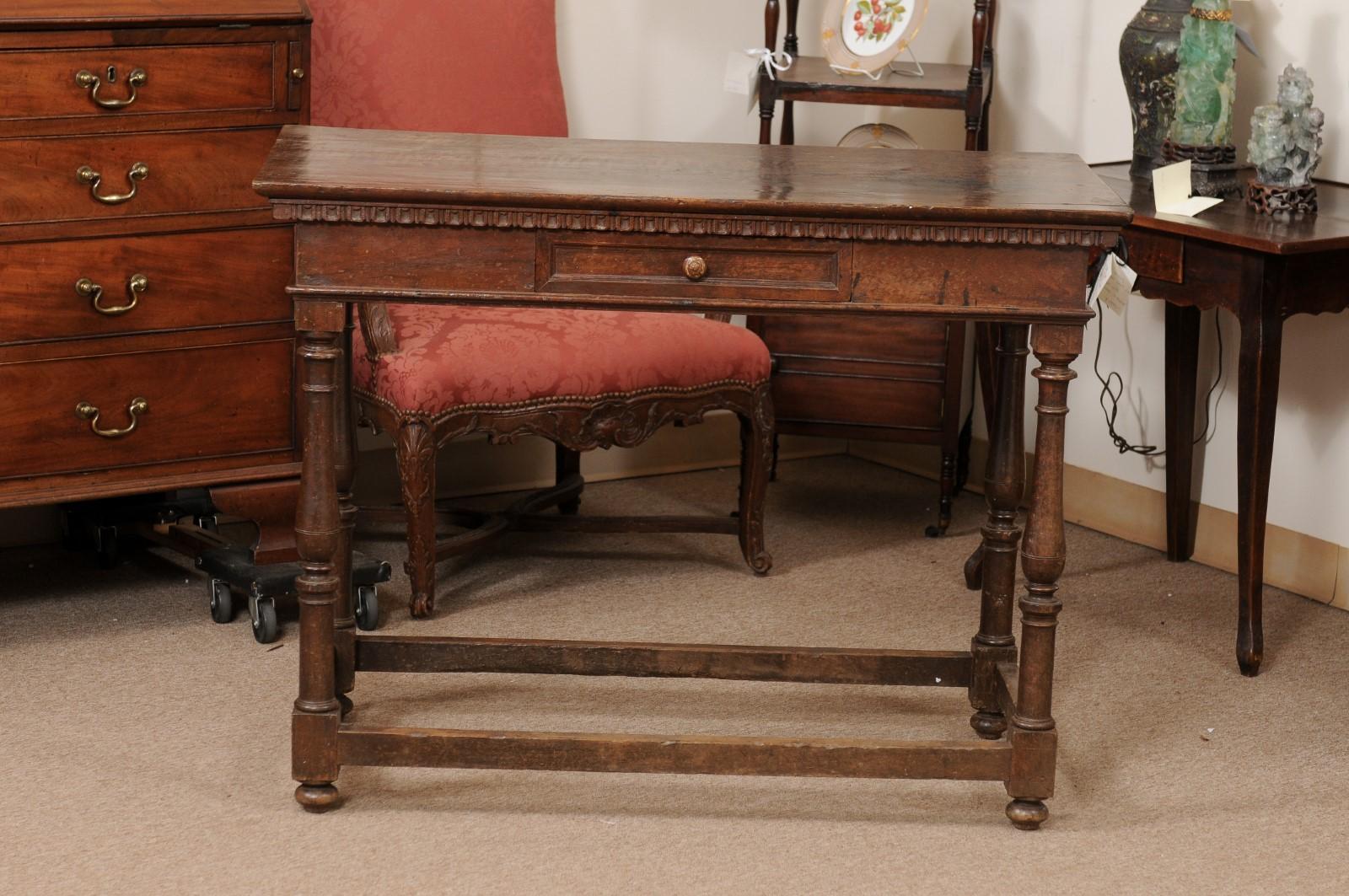 17th Century Italian Walnut Narrow Console / Center Table with Drawer For Sale 8
