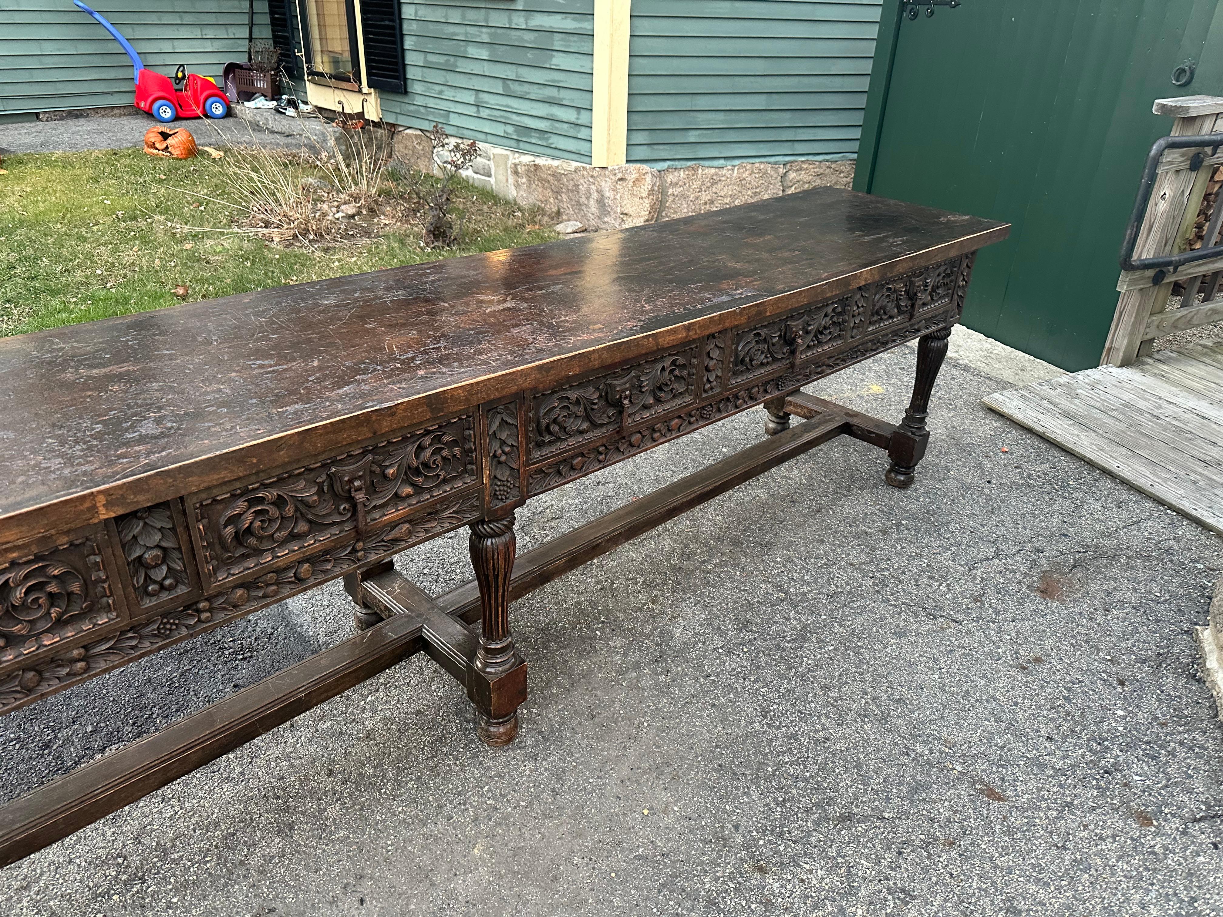 17th Century Spanish Walnut Refectory Table with Drawers In Good Condition In Essex, MA