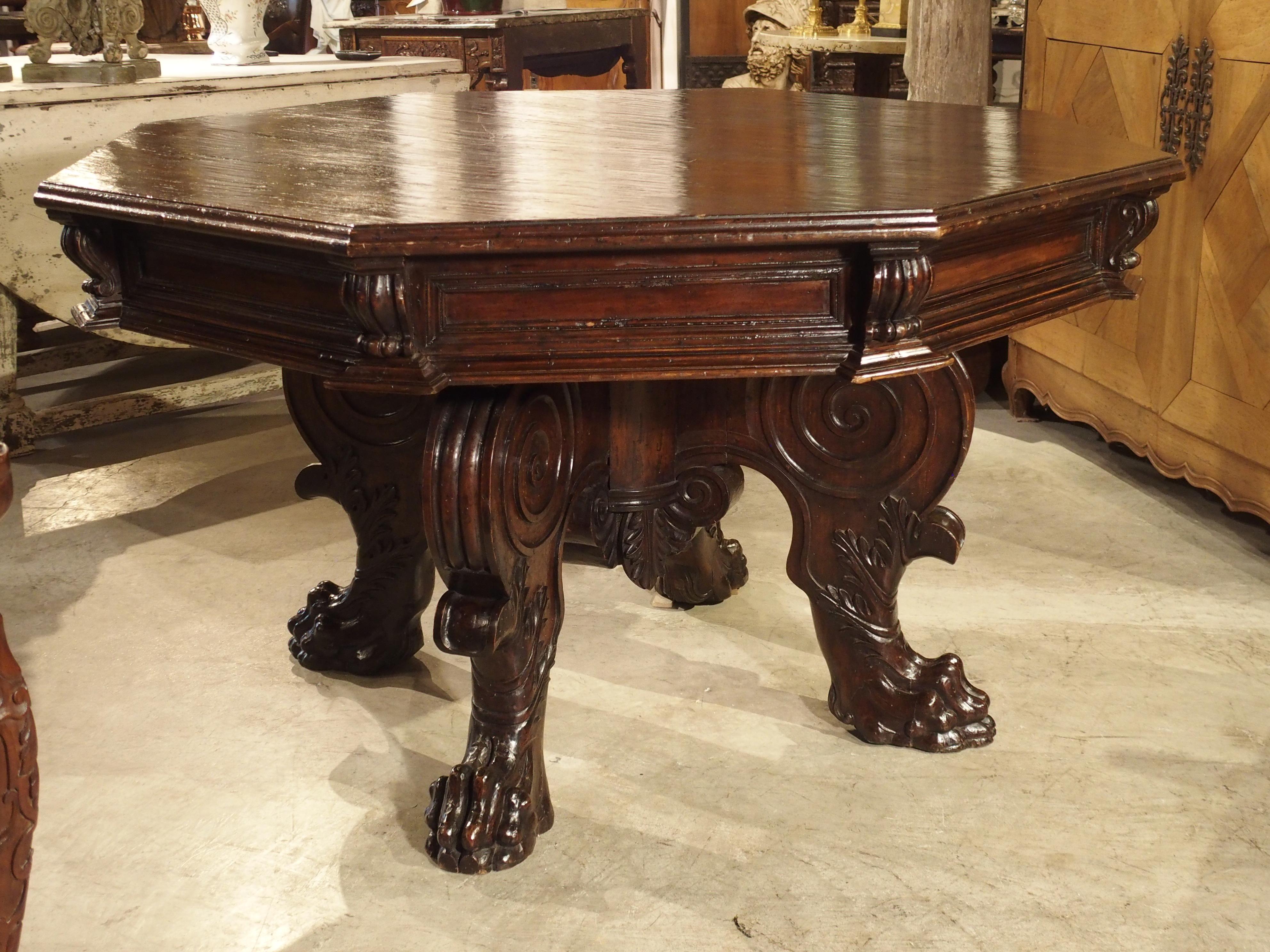 17th Century Italian Walnut Wood Octagonal Center Table with Large Paw Supports 10