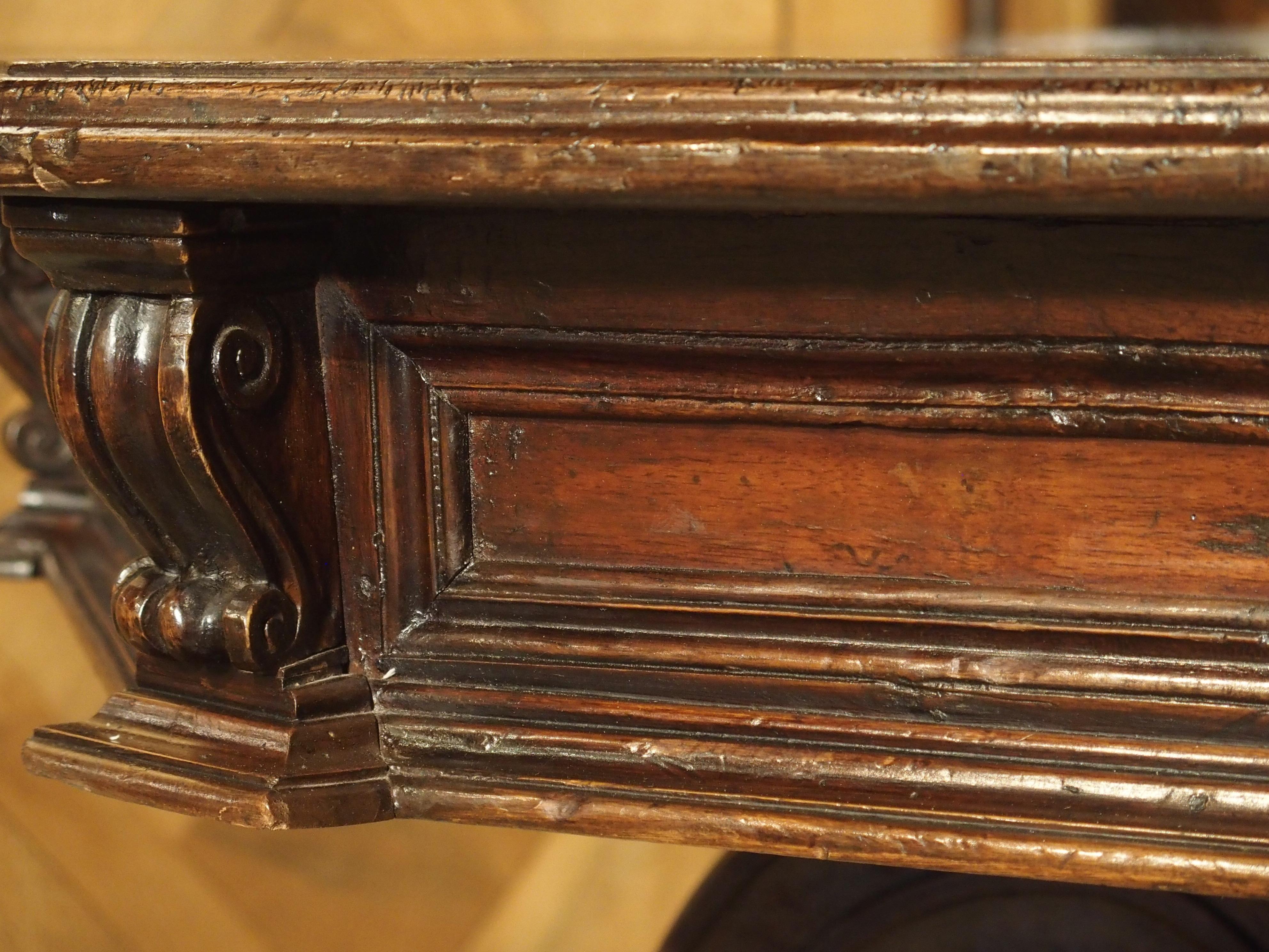 17th Century Italian Walnut Wood Octagonal Center Table with Large Paw Supports In Good Condition In Dallas, TX