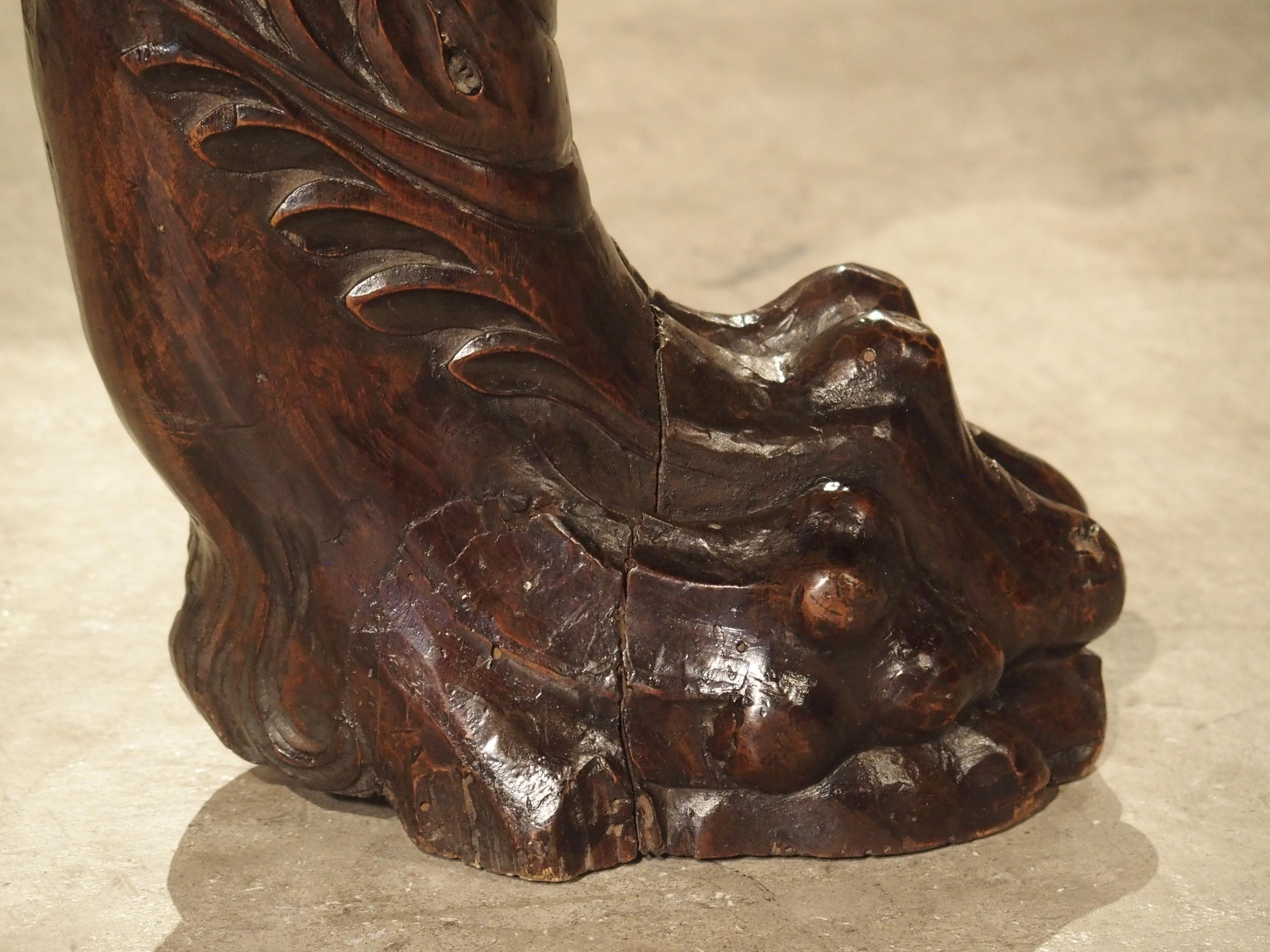 18th Century and Earlier 17th Century Italian Walnut Wood Octagonal Center Table with Large Paw Supports