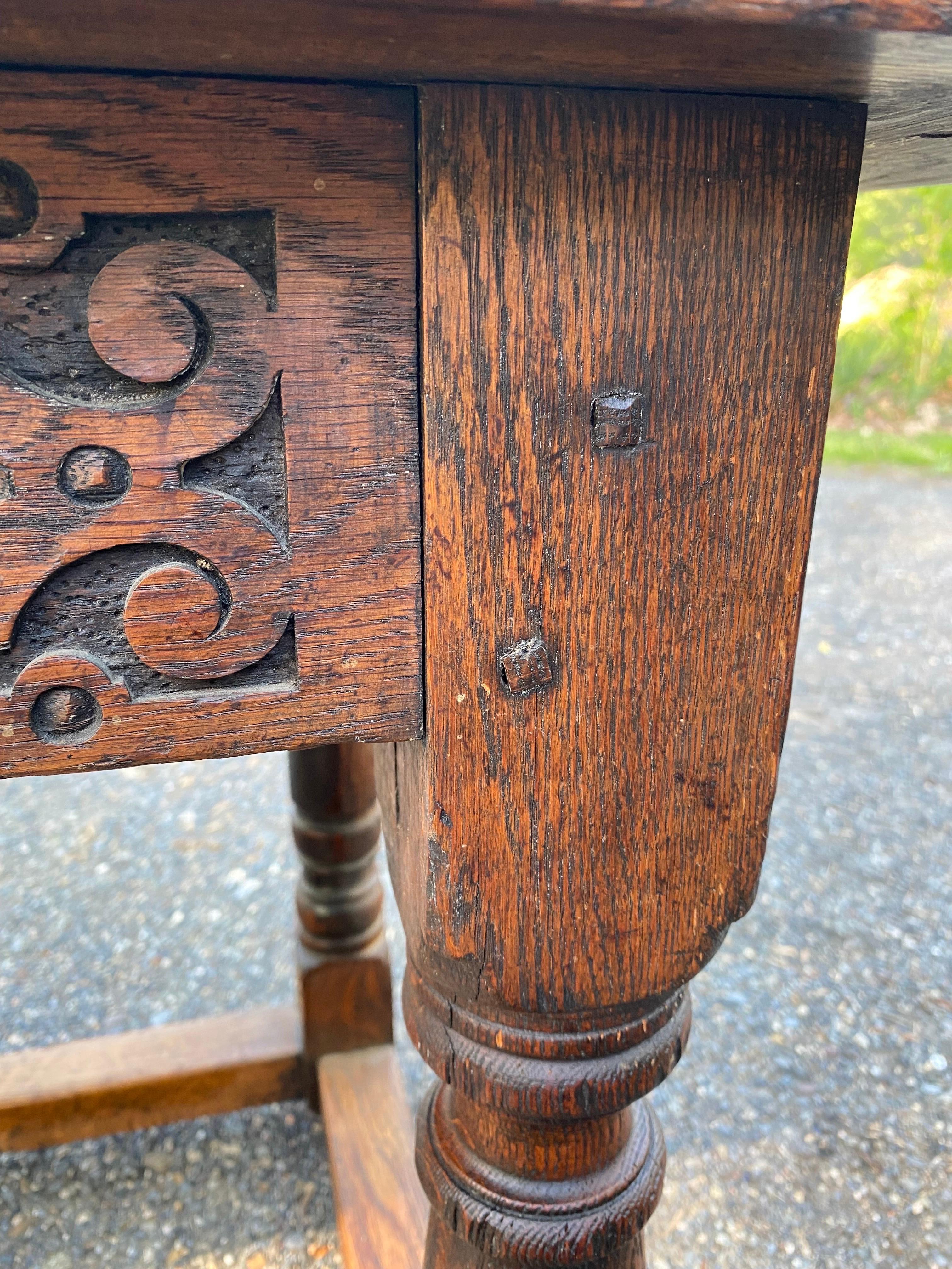 17th Century Jacobean 3 Plank Oak Refectory Table For Sale 3