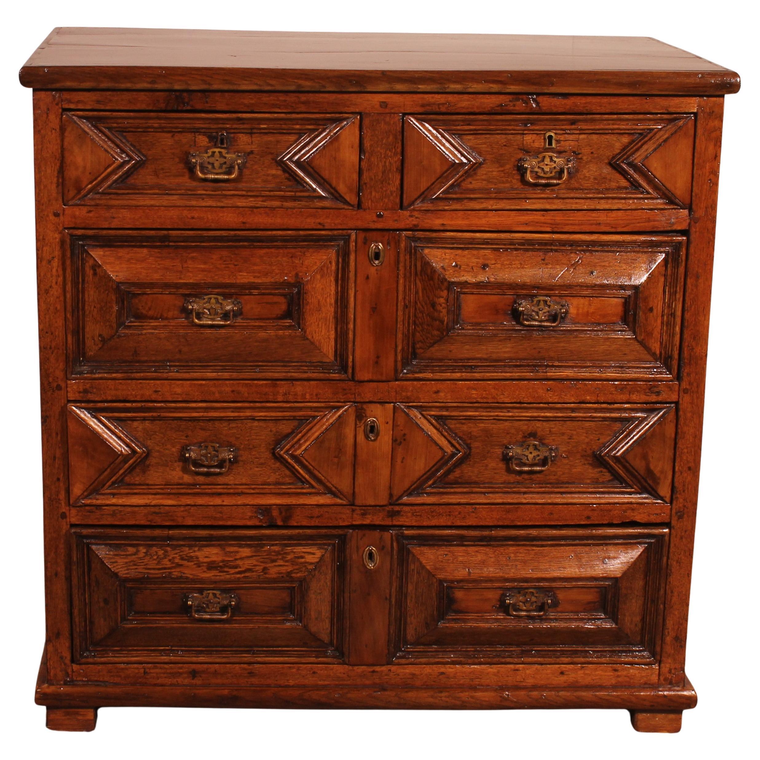 Cassettiera Jacobean del XVII secolo in Oak e Jacobean Walnut