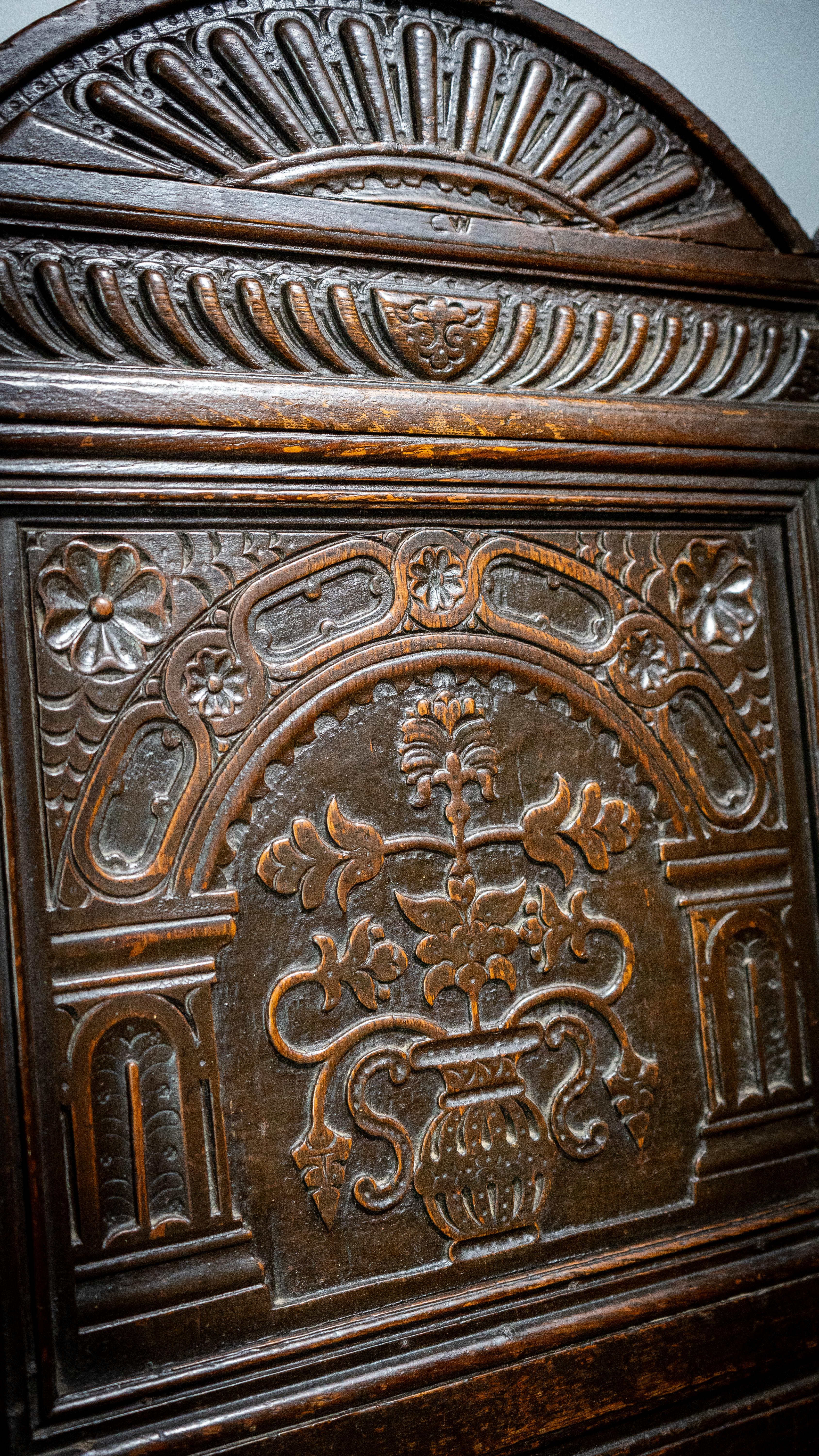 British 17th Century, James I, Joined Oak Wainscot, England, Circa 1603 - 1625 For Sale