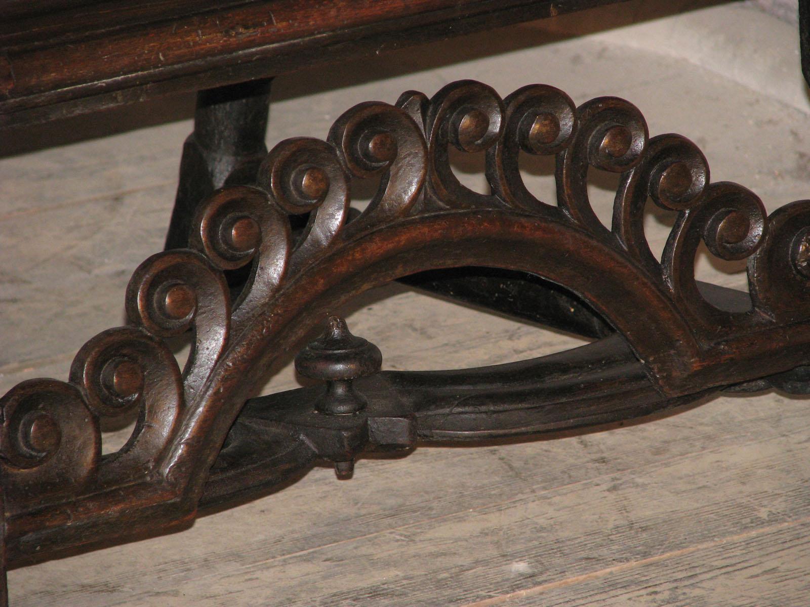Englischer Sessel James II. aus dem 17. Jahrhundert im Angebot 1