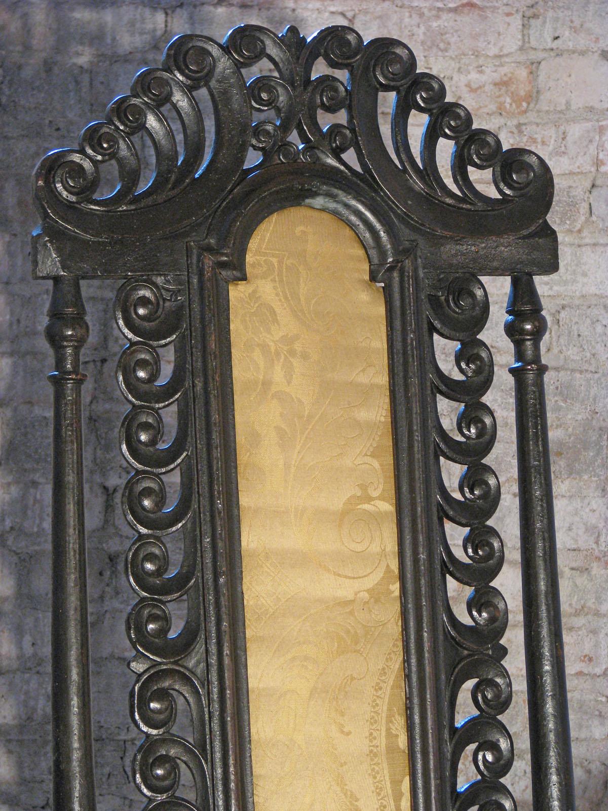 Englischer Sessel James II. aus dem 17. Jahrhundert im Angebot 5