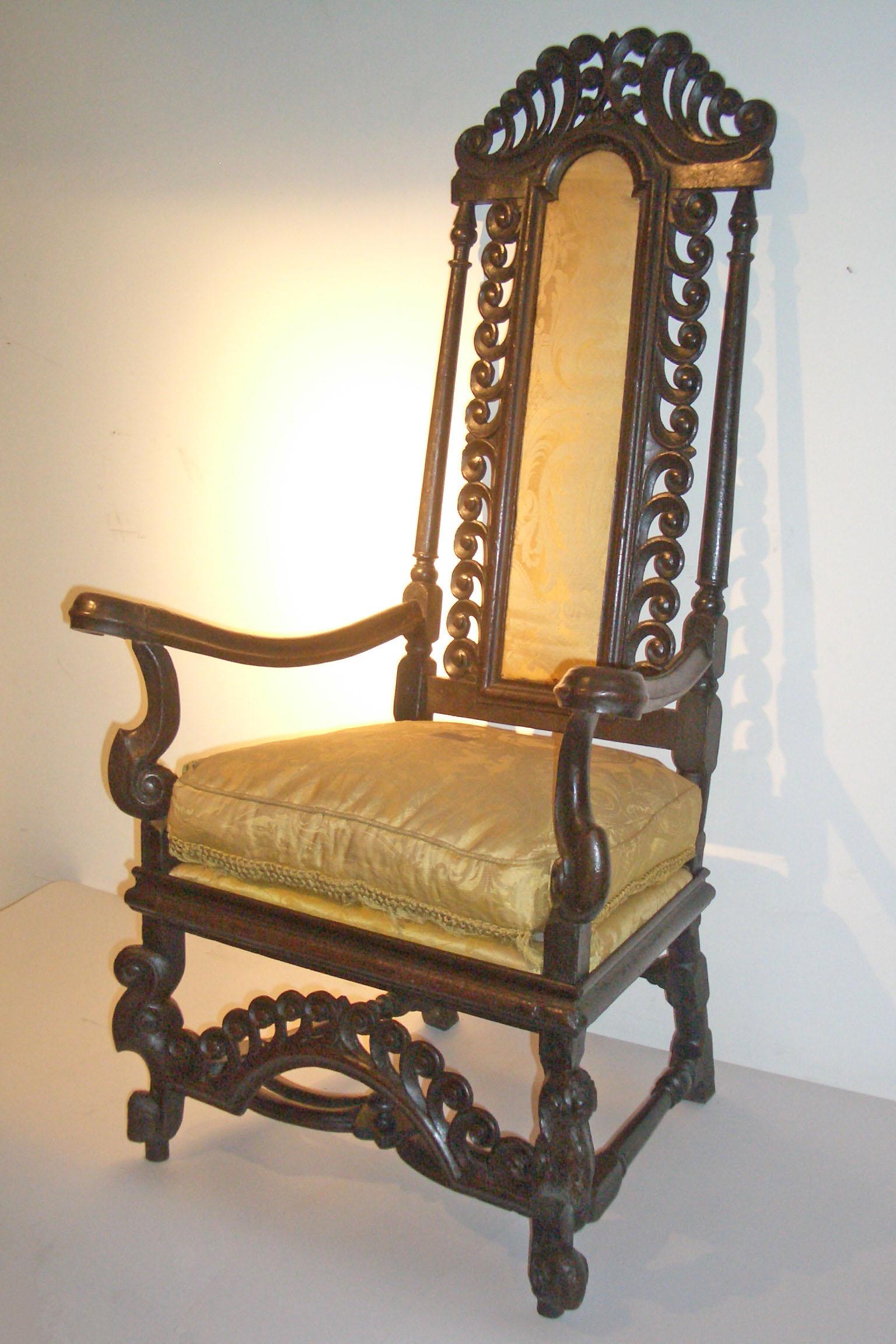 Englischer Sessel James II. aus dem 17. Jahrhundert im Angebot 1