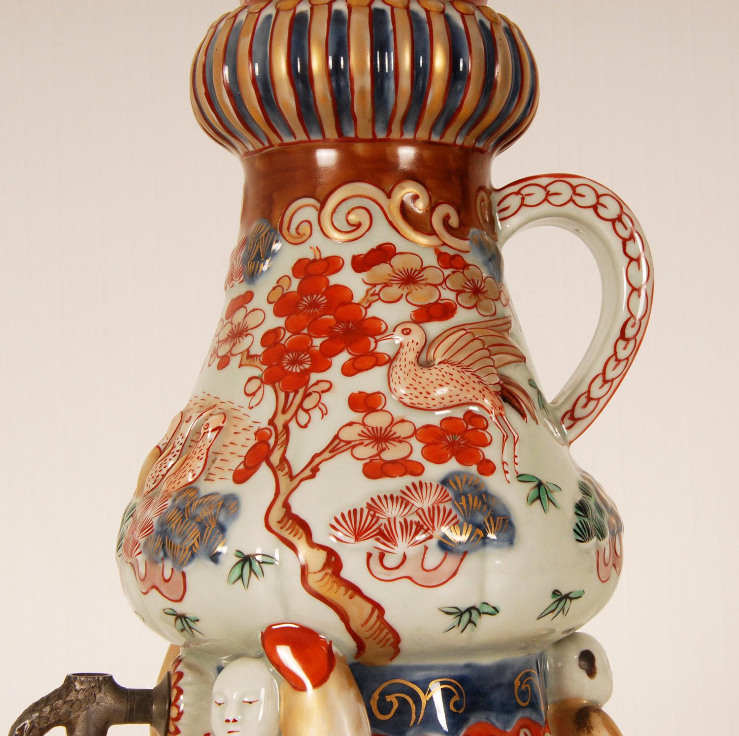 Hand-Crafted 17th Century Japanese Ceramic Coffee Pot Porcelain Arita by Samson Paris  For Sale