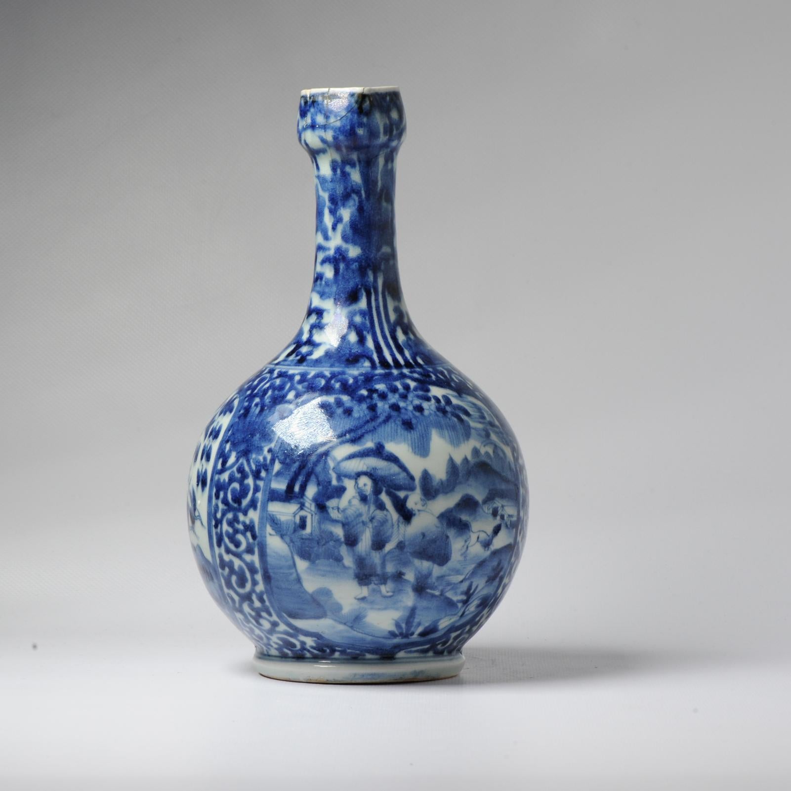 17th century Japanese Porcelain Figural Jug Blue White Dish Antique For Sale 6