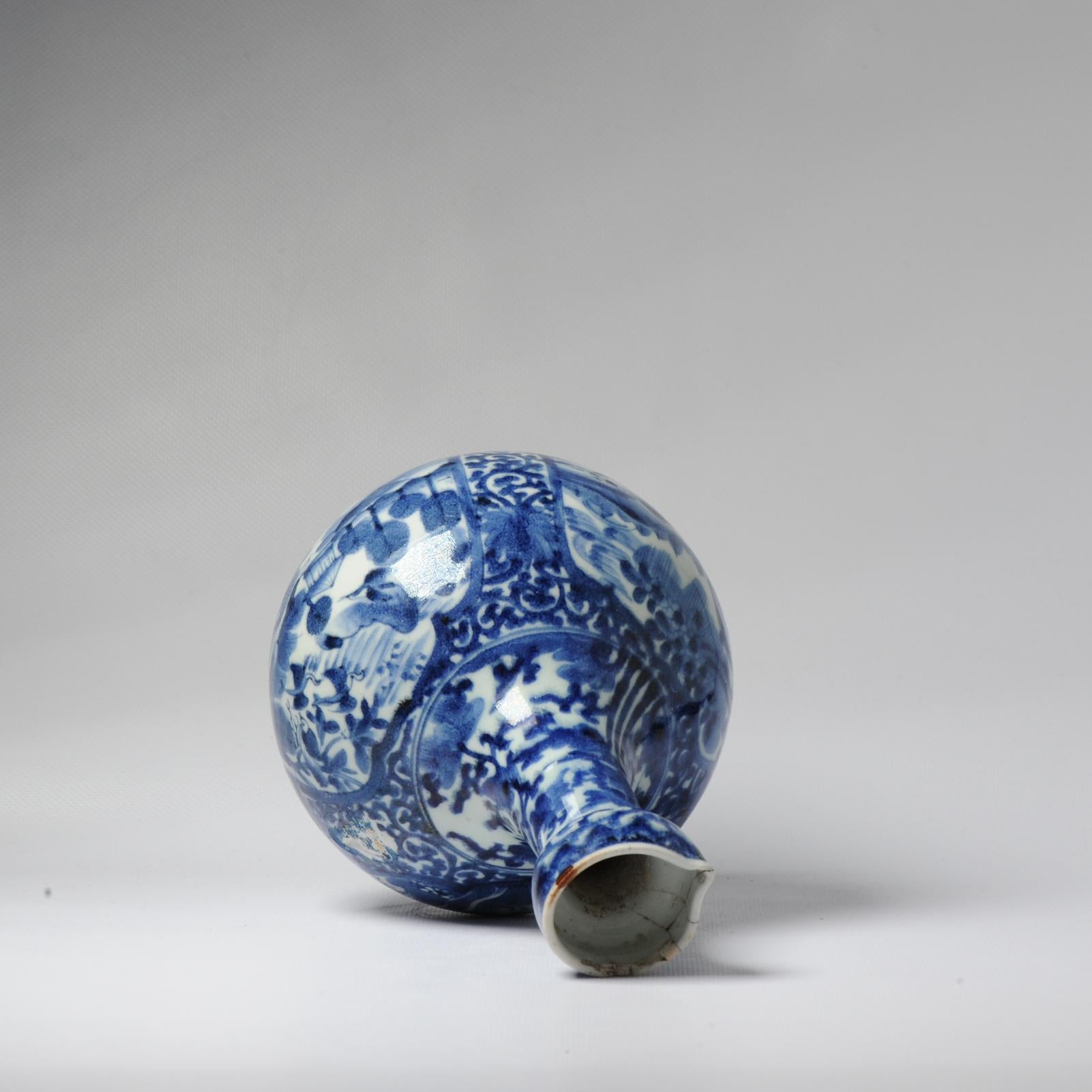 17th century Japanese Porcelain Figural Jug Blue White Dish Antique For Sale 8