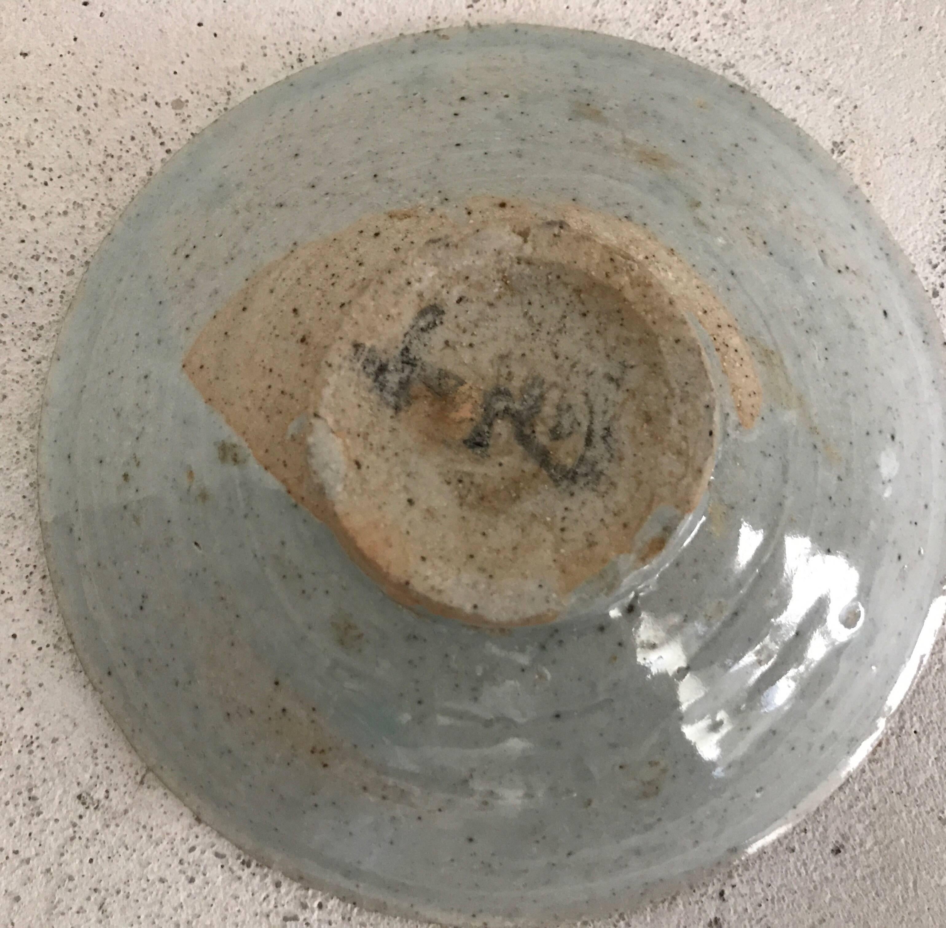 17th Century Japanese Porcelain Plate found in Tokyo, Japan  1