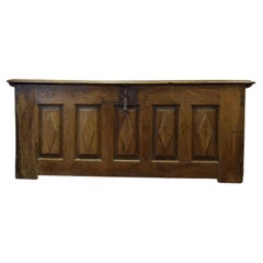 17th Century Large Scale English Oak Coffer