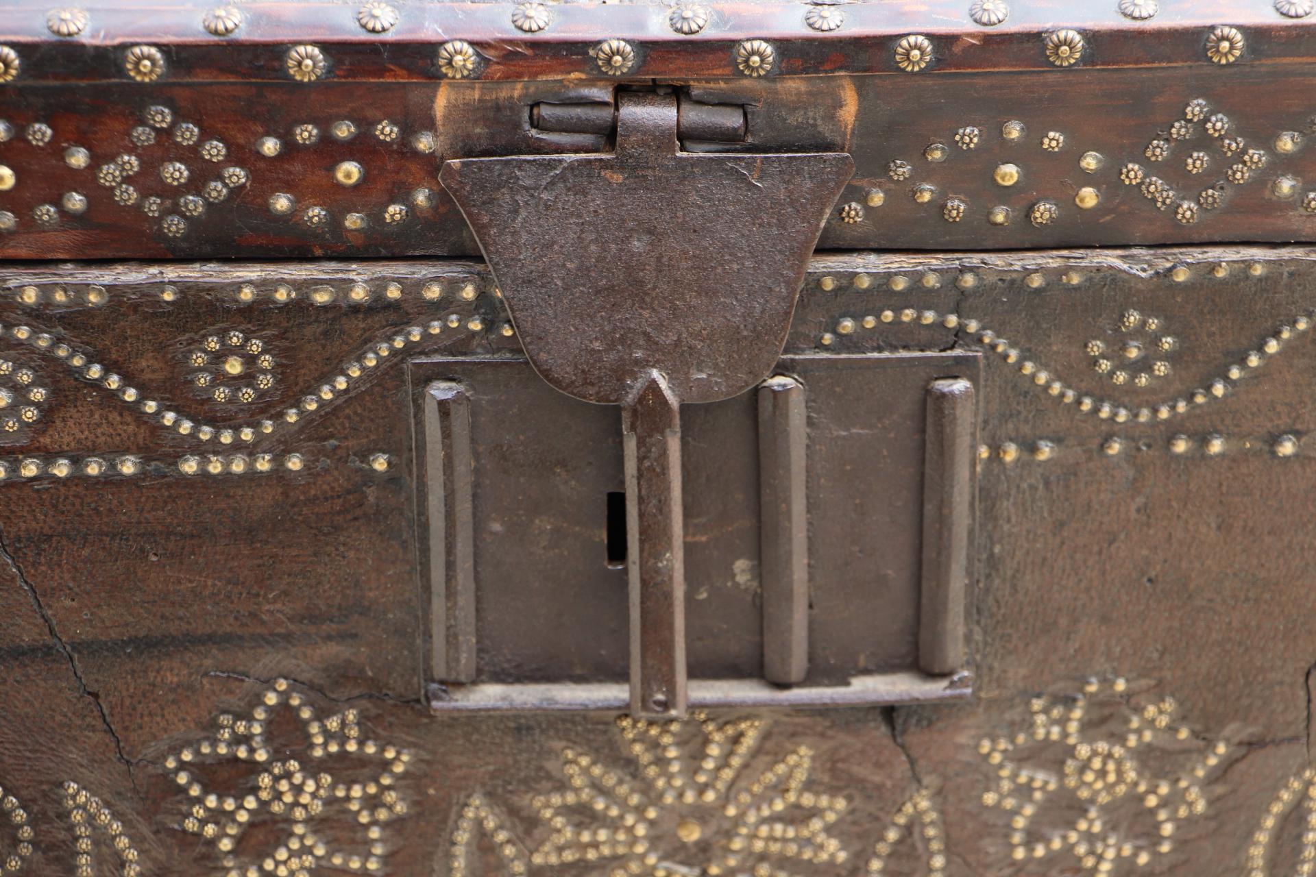 French 17th Century Leather Trunk, 17th Century Chest For Sale