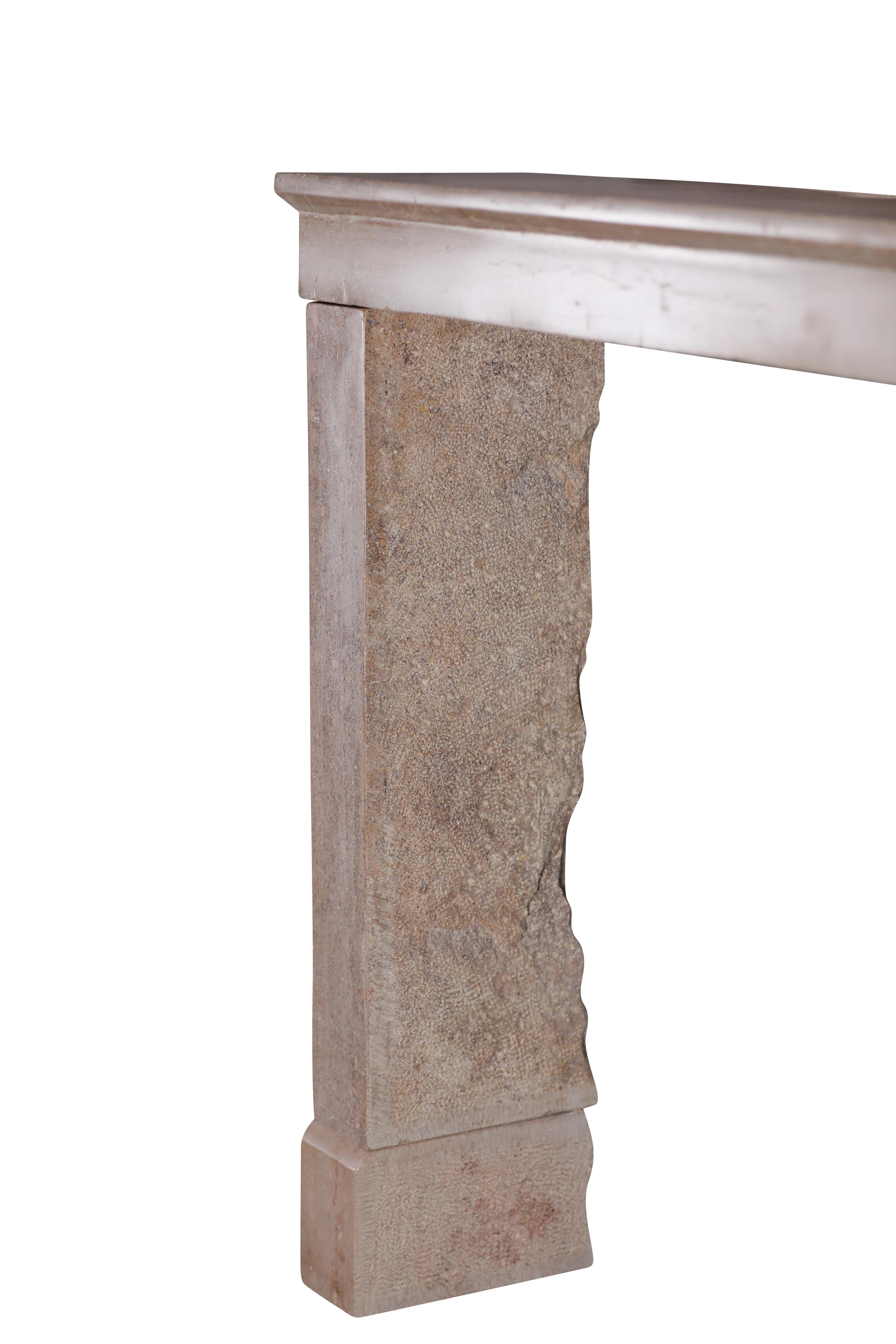 17th Century Light Red Stone Fireplace In Timeless Rustic Style For Sale 11