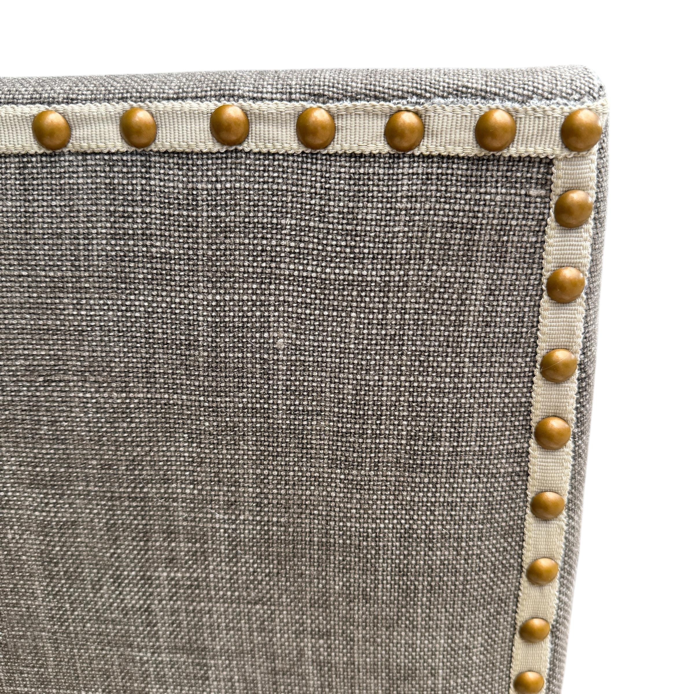 Fauteuil Louis XIII du 17ème siècle en vente 4