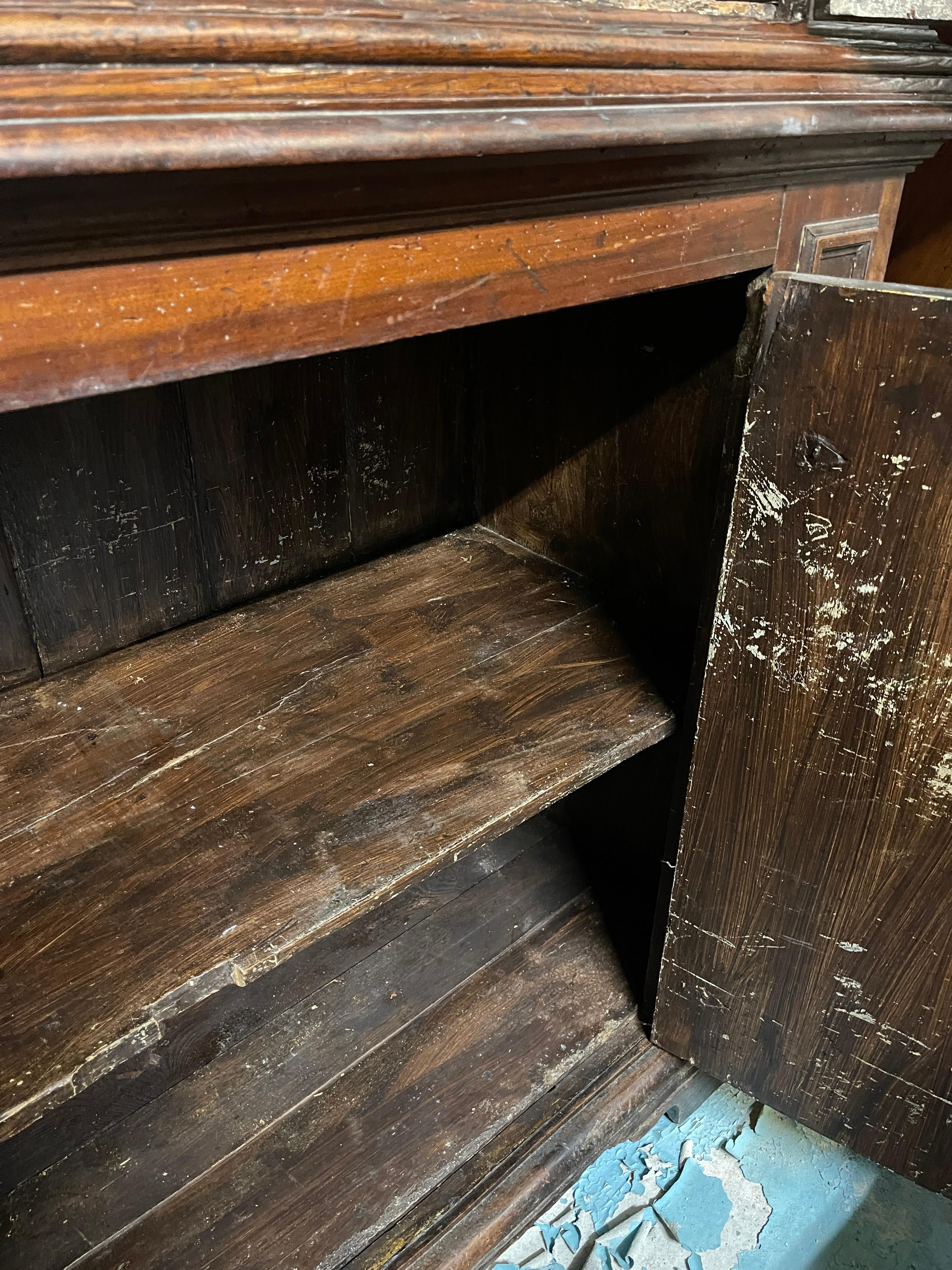 17th Century Italian Louis XIII Roman Walnut Wardrobes Armoires, 1630 For Sale 13