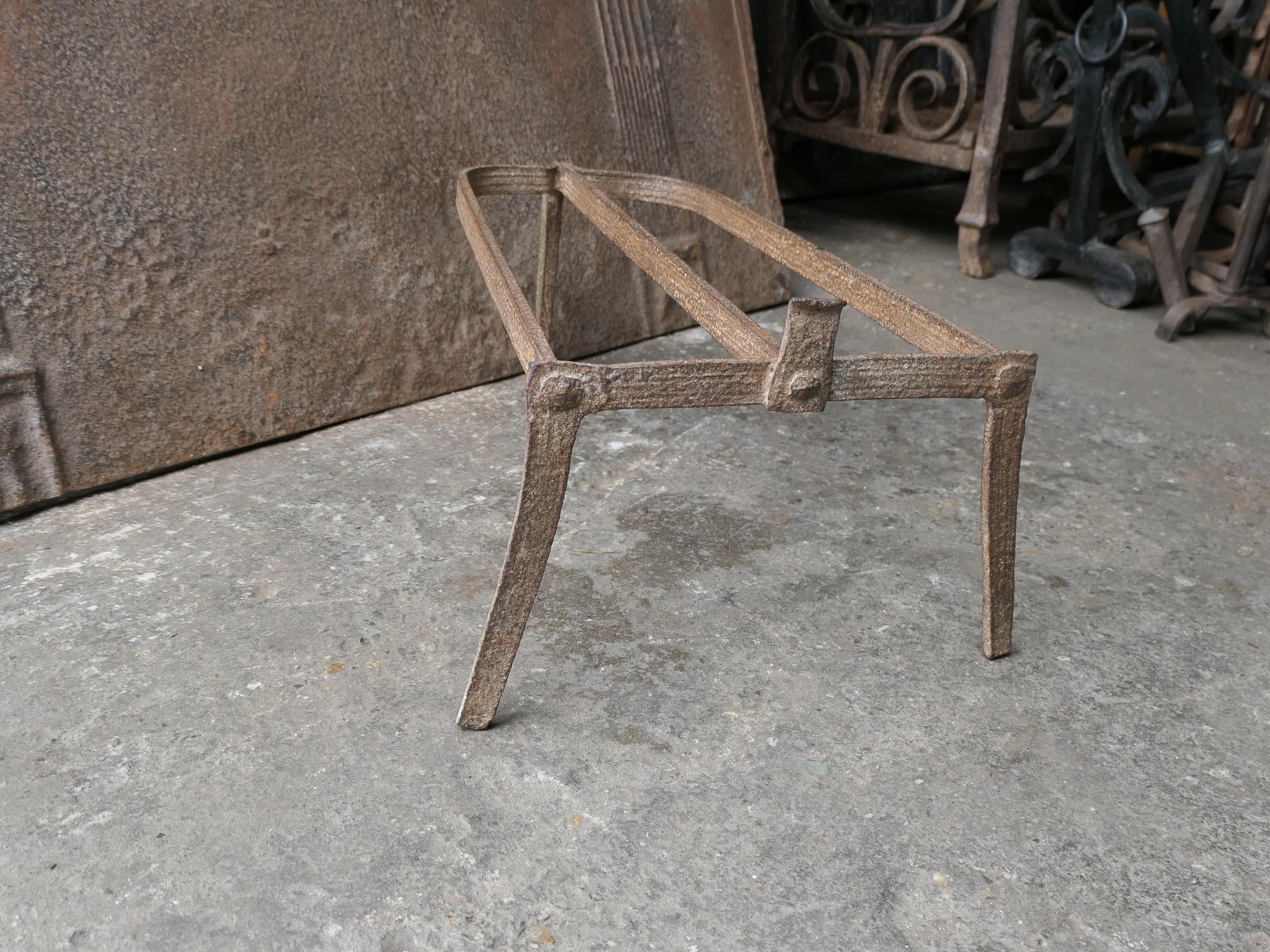 17th Century Louis XIV Period Trivet For Sale 3